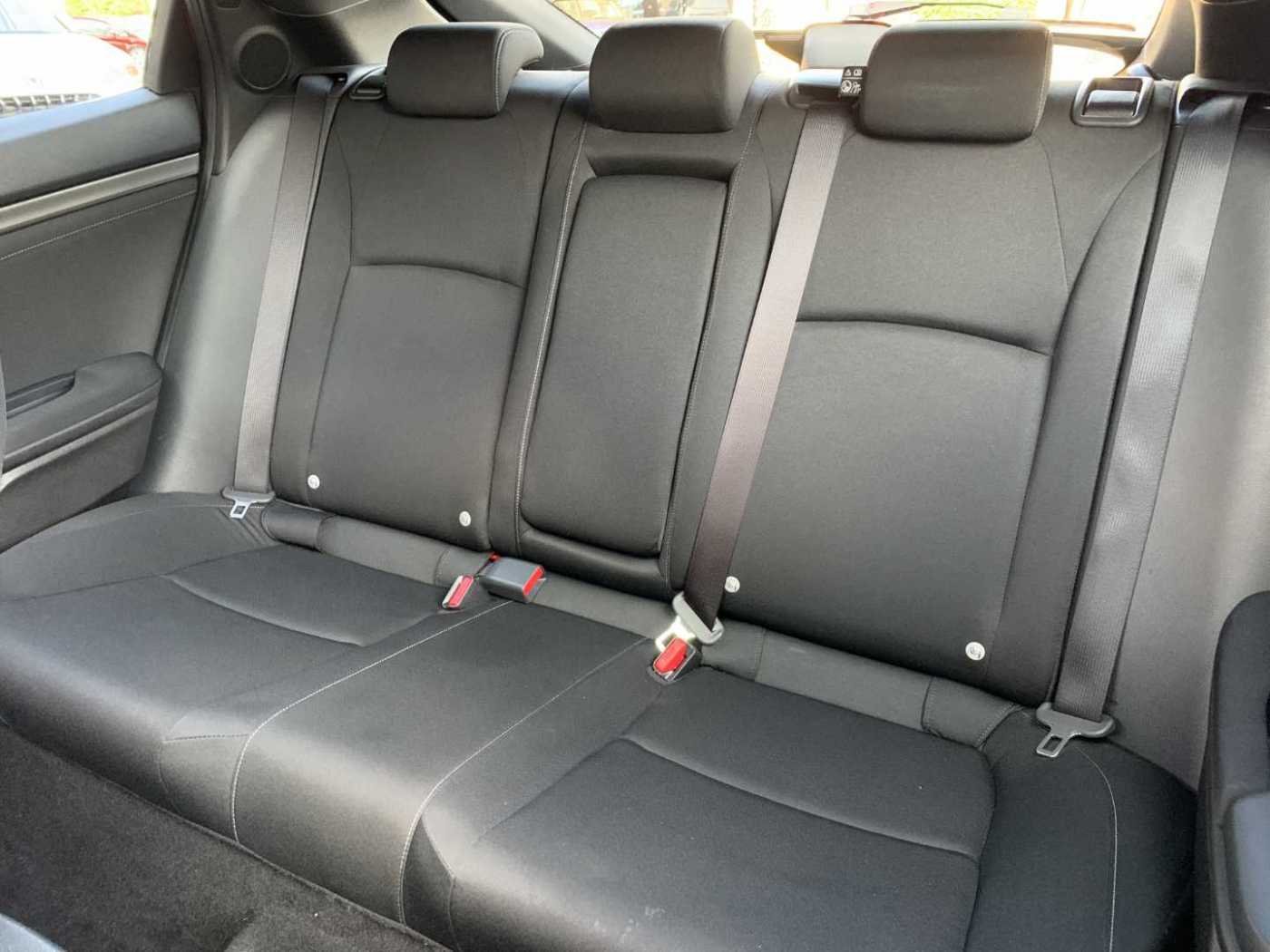 Honda Civic 1.5 VTEC Turbo Sport Plus 5dr — image 8