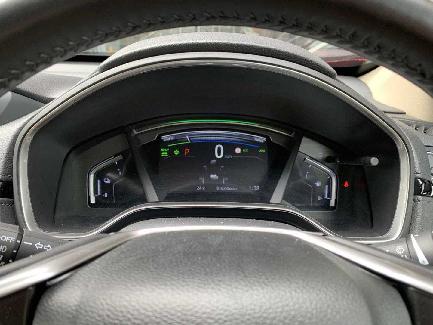 Honda CR-V 2.0 i-MMD Hybrid EX 5dr eCVT - Image 11