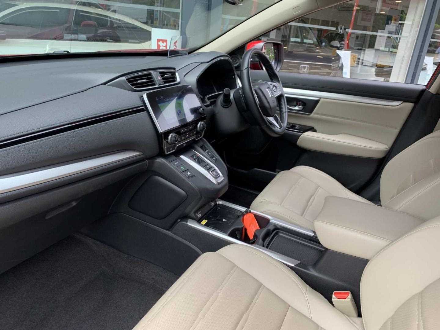 Honda CR-V 2.0 i-MMD Hybrid EX 5dr eCVT - Image 2