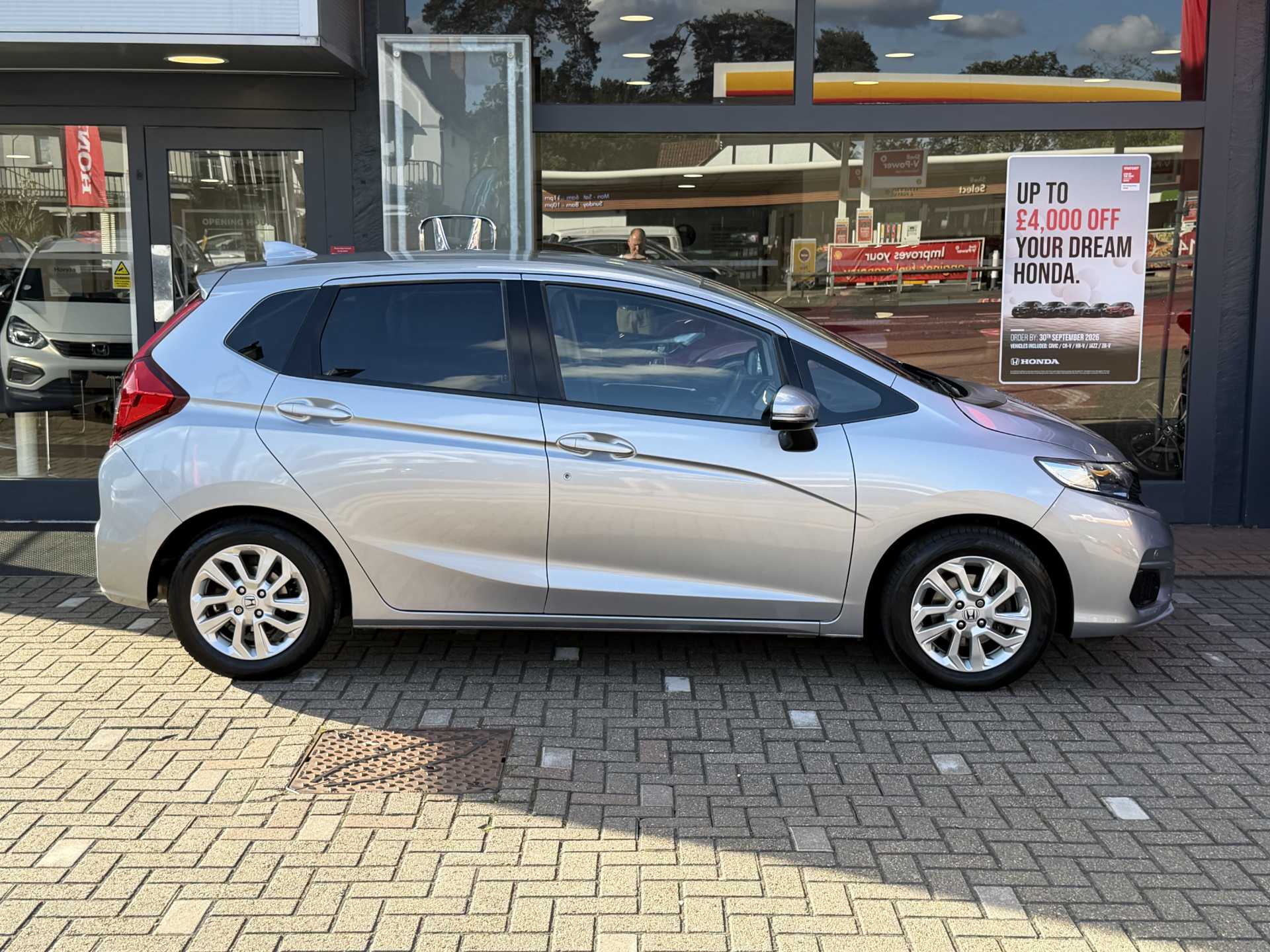 Honda Jazz 1.3 i-VTEC SE 5dr — image 5