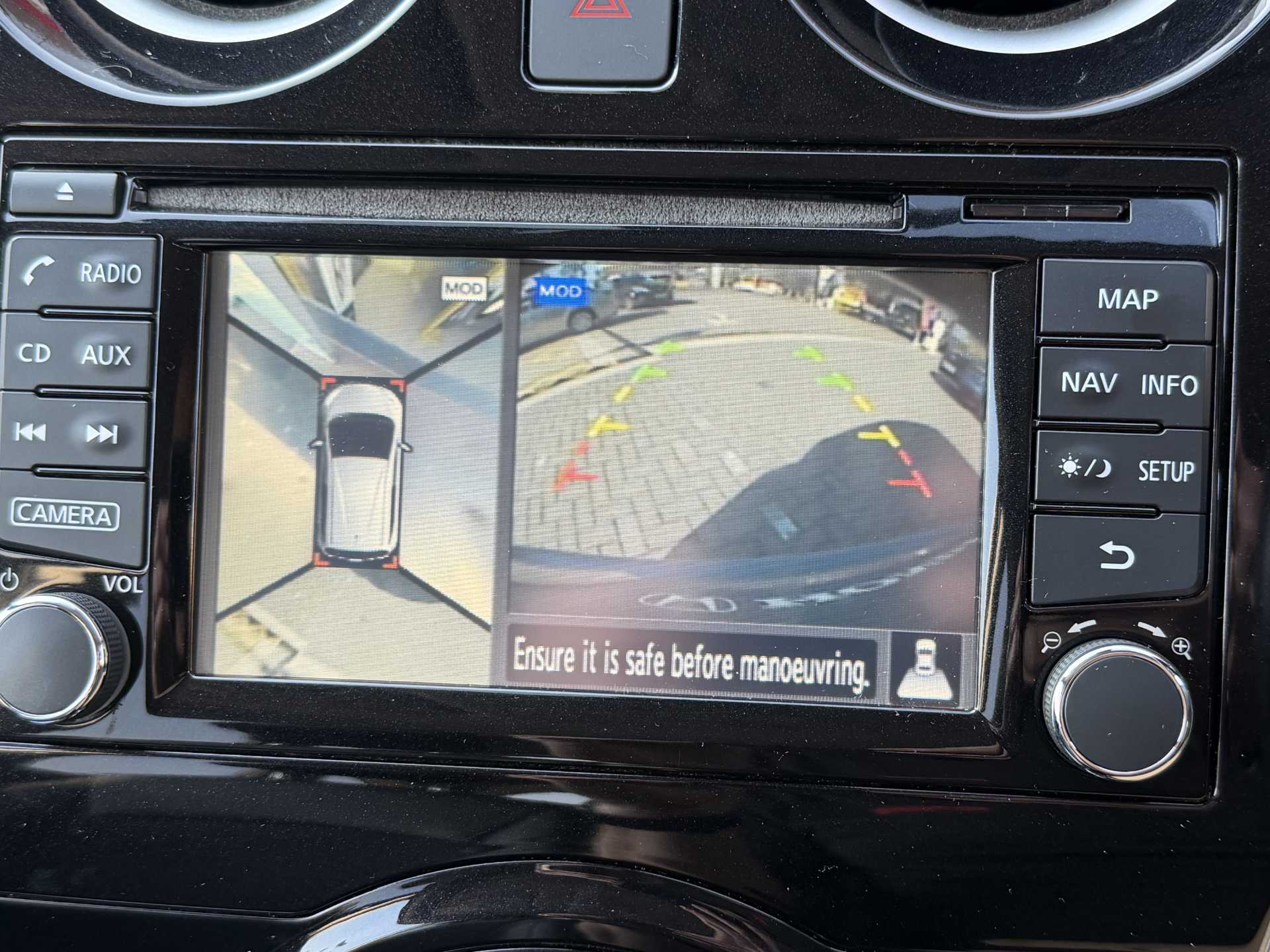 Nissan NOTE 1.2 DiG-S Tekna 5dr Auto - Image 14