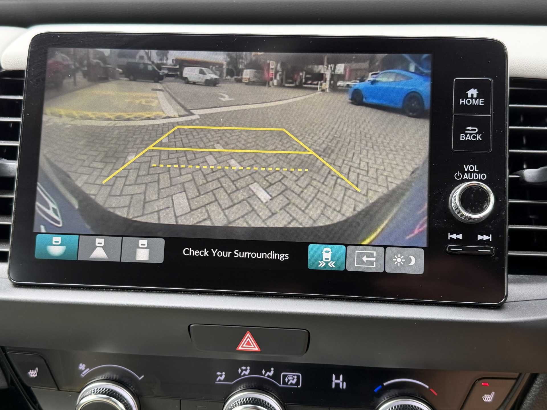 Honda Jazz 1.5 i-MMD Hybrid EX 5dr eCVT - Image 14