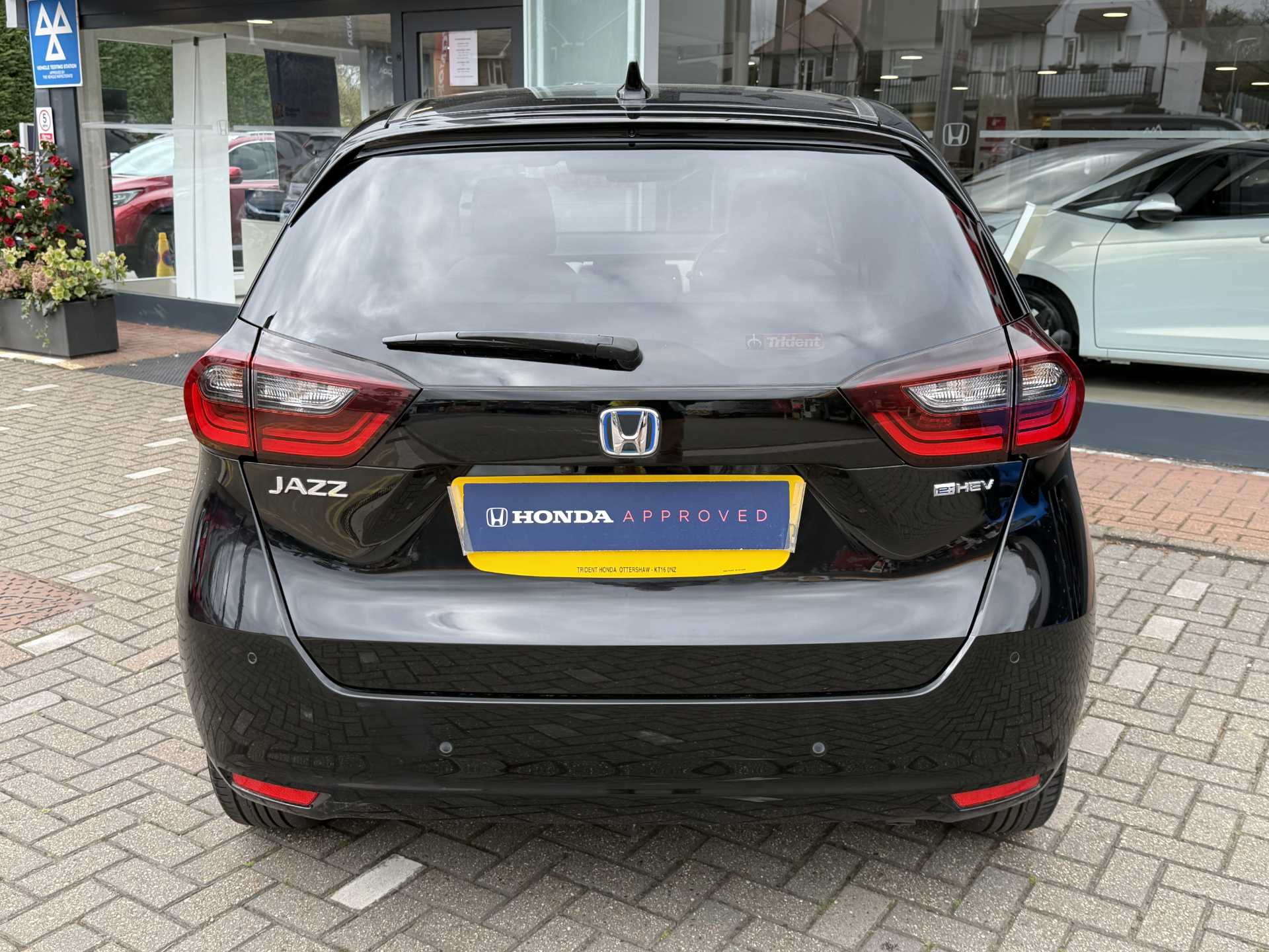 Honda Jazz 1.5 i-MMD Hybrid EX 5dr eCVT - Image 7