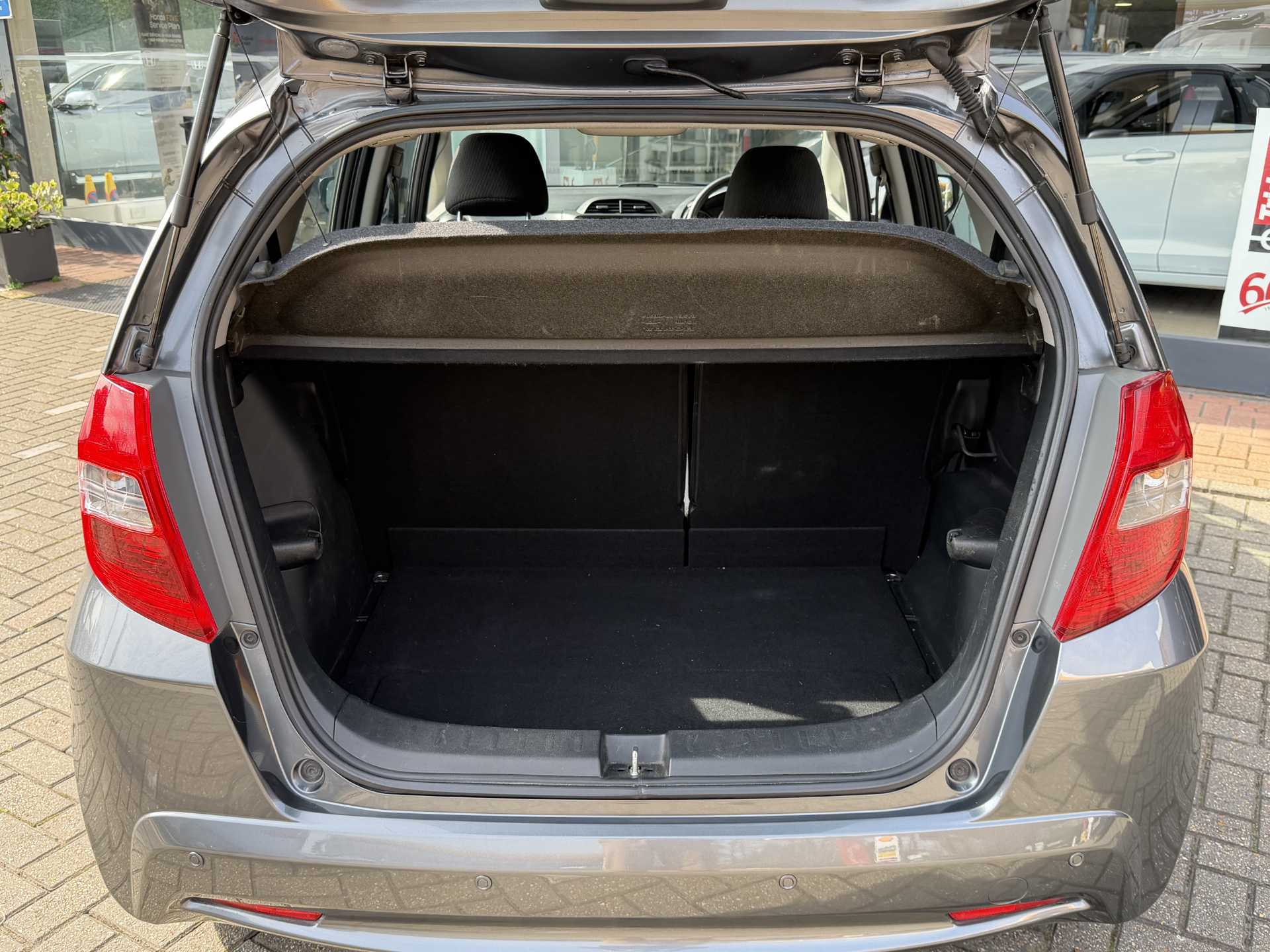 Honda Jazz 1.4 i-VTEC ES-T 5dr - Image 13