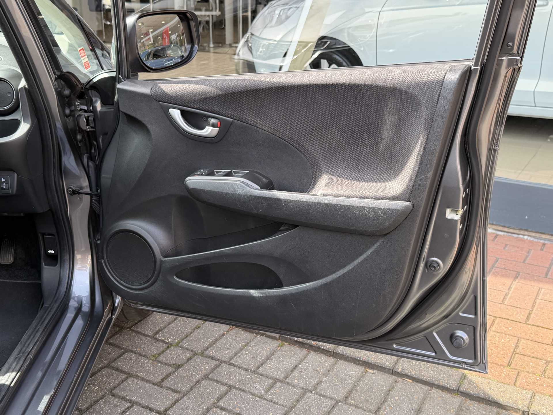 Honda Jazz 1.4 i-VTEC ES-T 5dr - Image 17