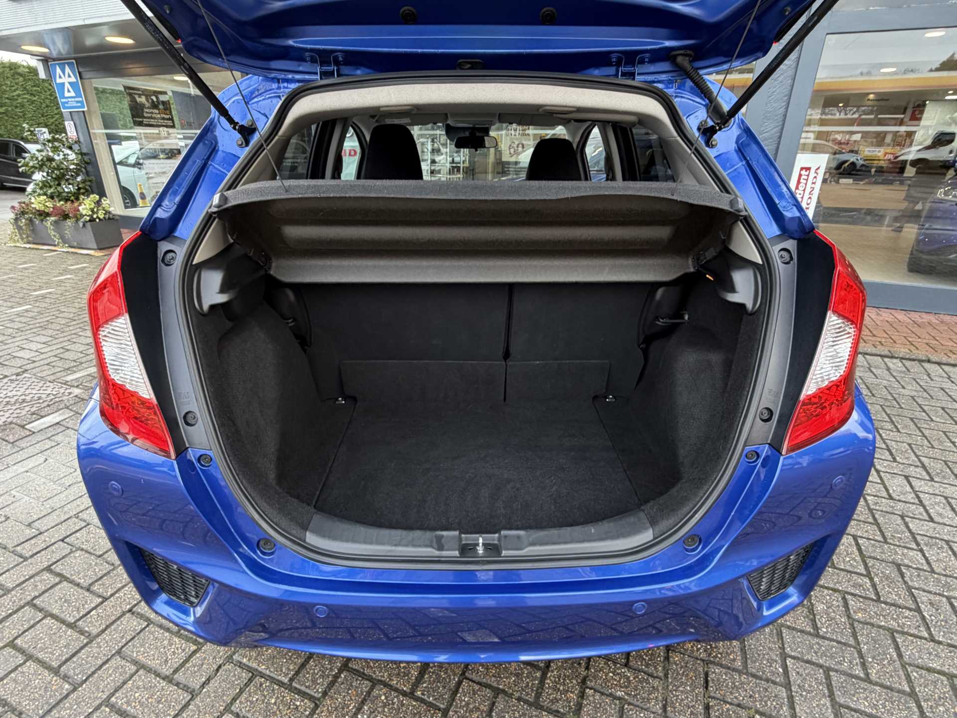 Honda Jazz 1.3 EX Navi 5dr - Image 13