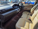 Honda FR-V 1.8 i-VTEC EX 5dr - Image 2