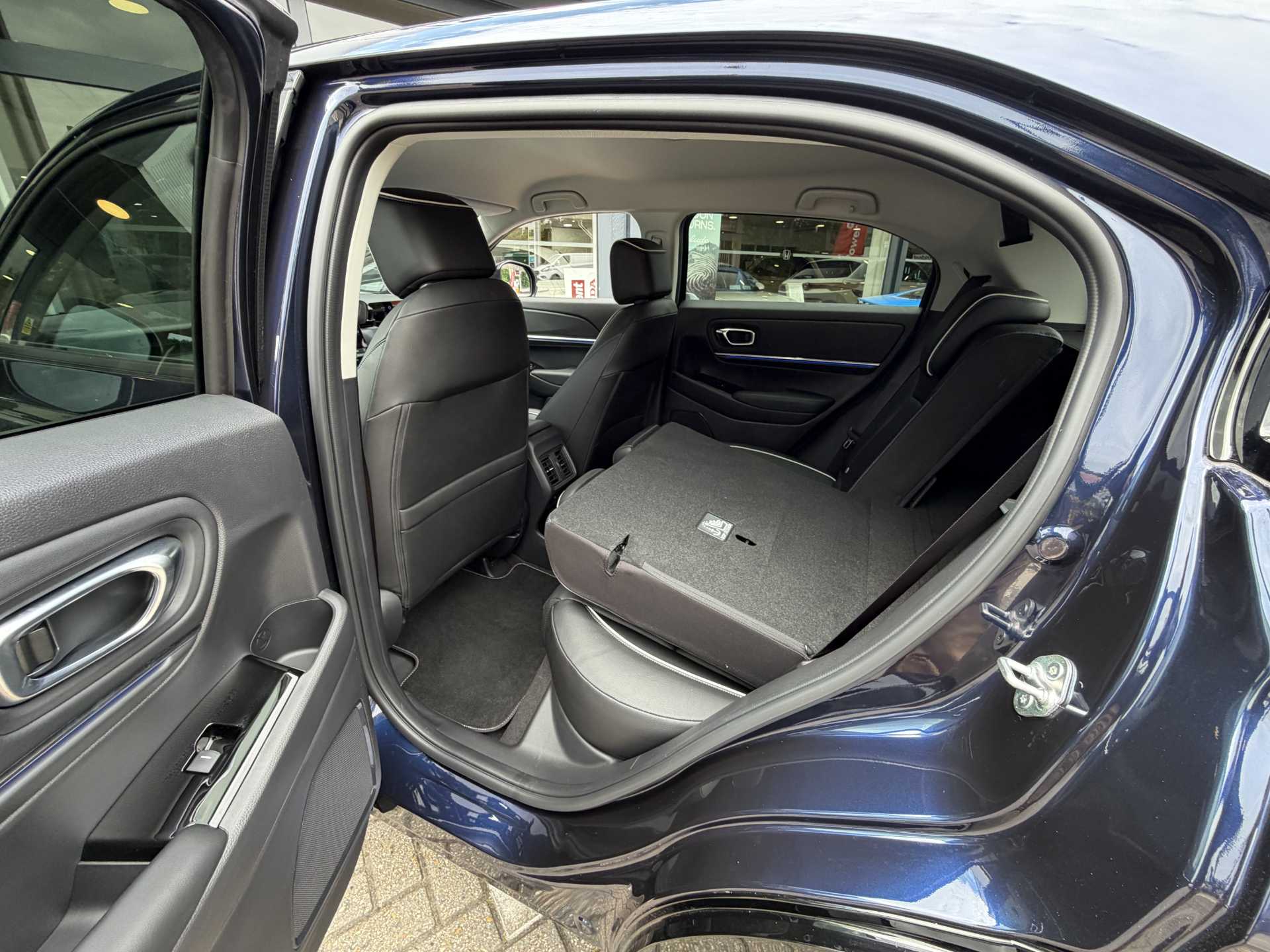 Honda e-Ny1 150kW Elegance 69kWh 5dr Auto - Image 19