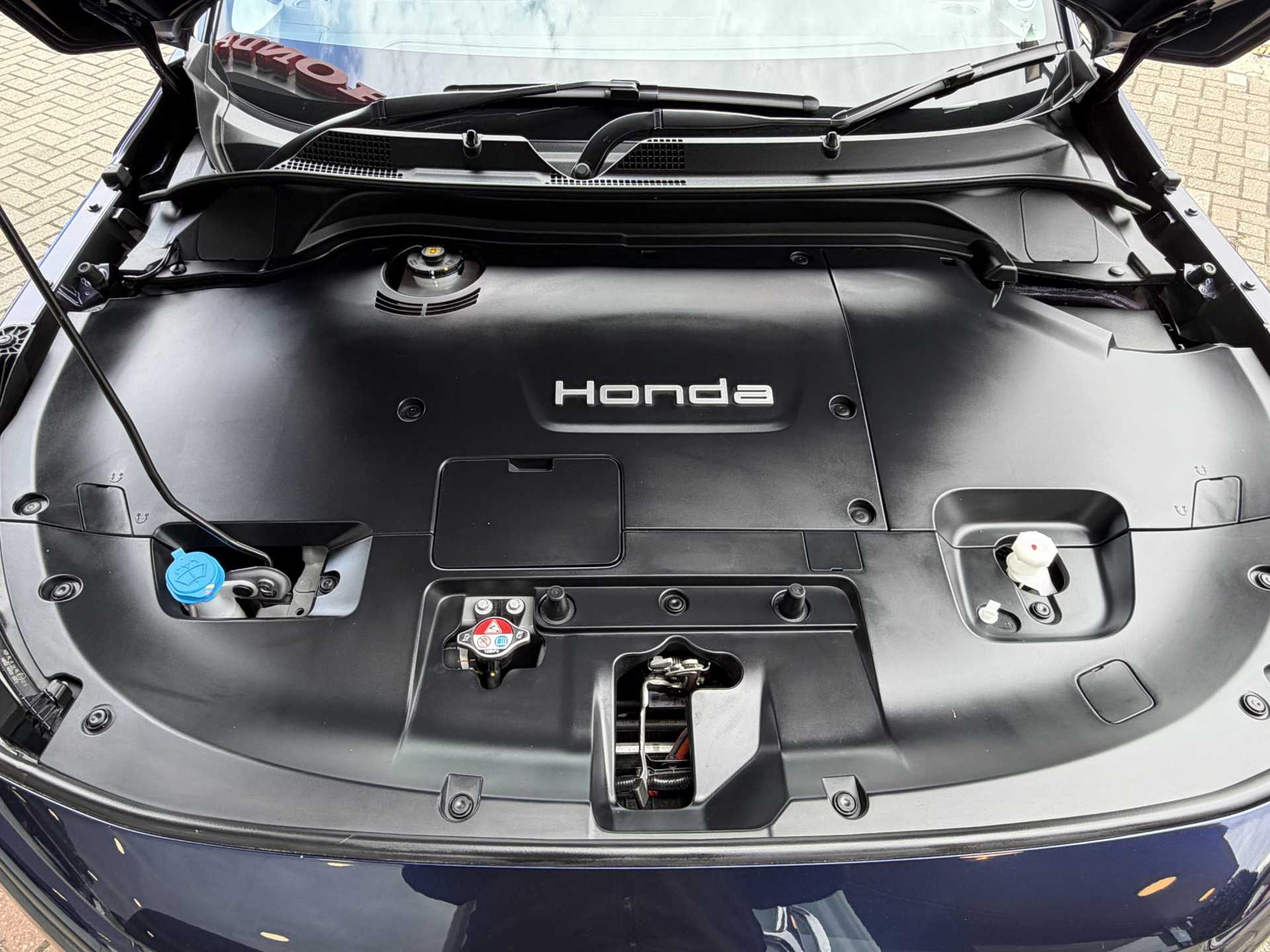 Honda e-Ny1 150kW Elegance 69kWh 5dr Auto - Image 20