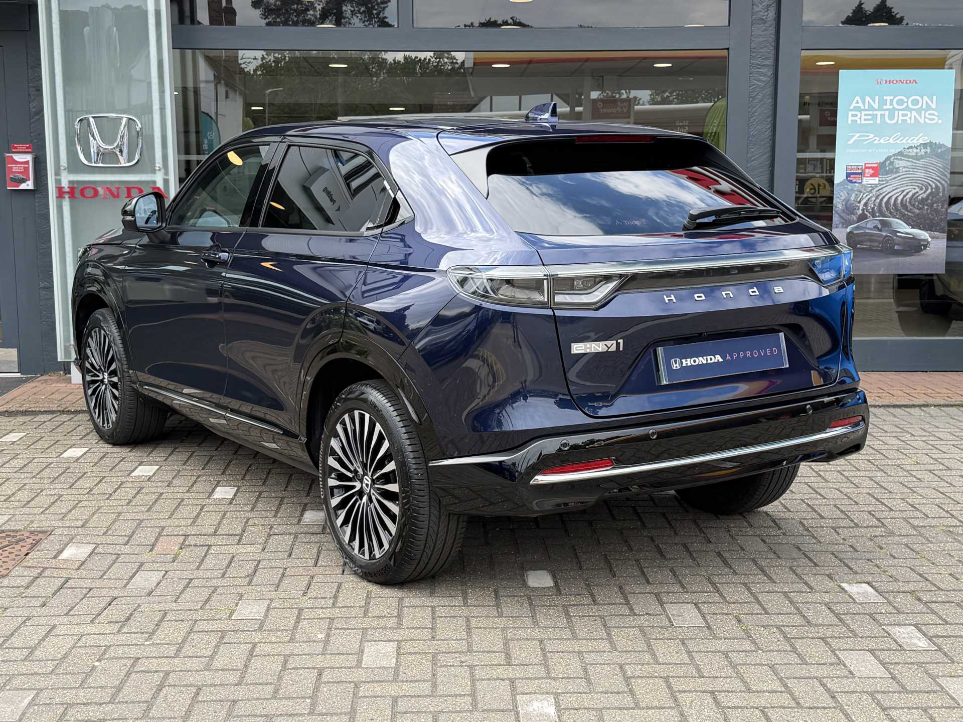 Honda e-Ny1 150kW Elegance 69kWh 5dr Auto - Image 3