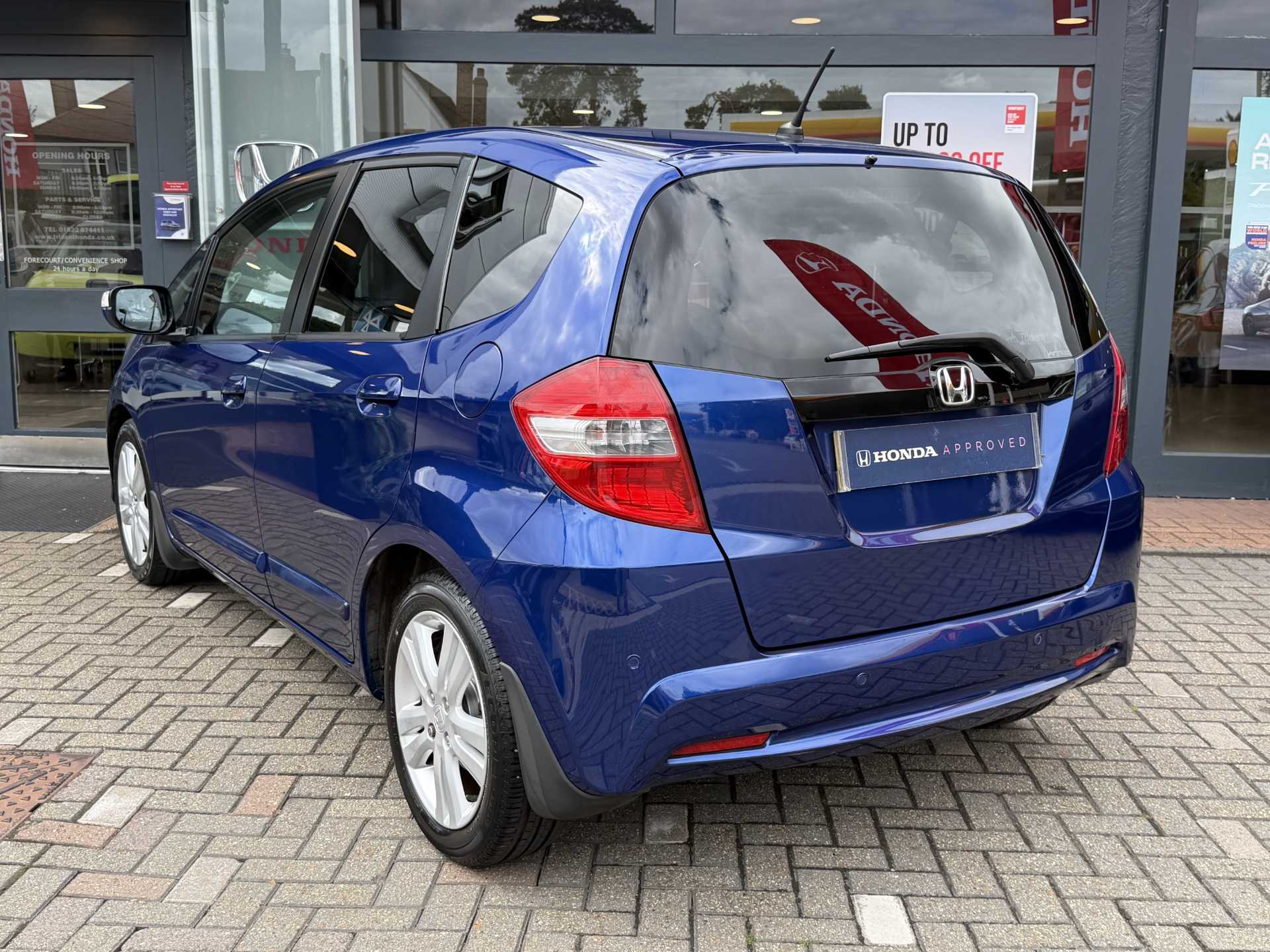 Honda Jazz 1.4 i-VTEC EXL-T 5dr CVT — image 3