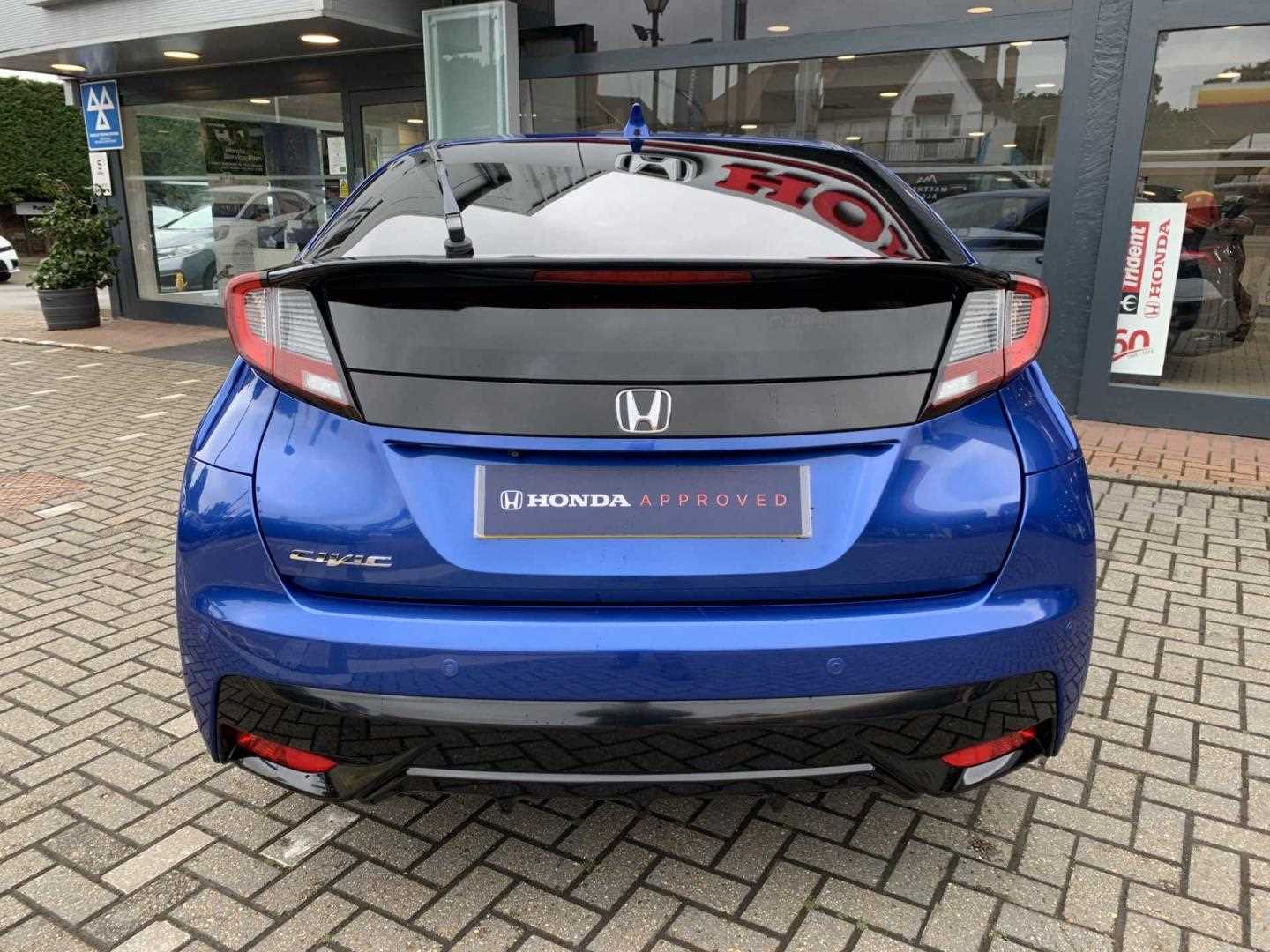 Honda CIVIC 1.8 i-VTEC SE Plus 5dr [Nav] - Image 7