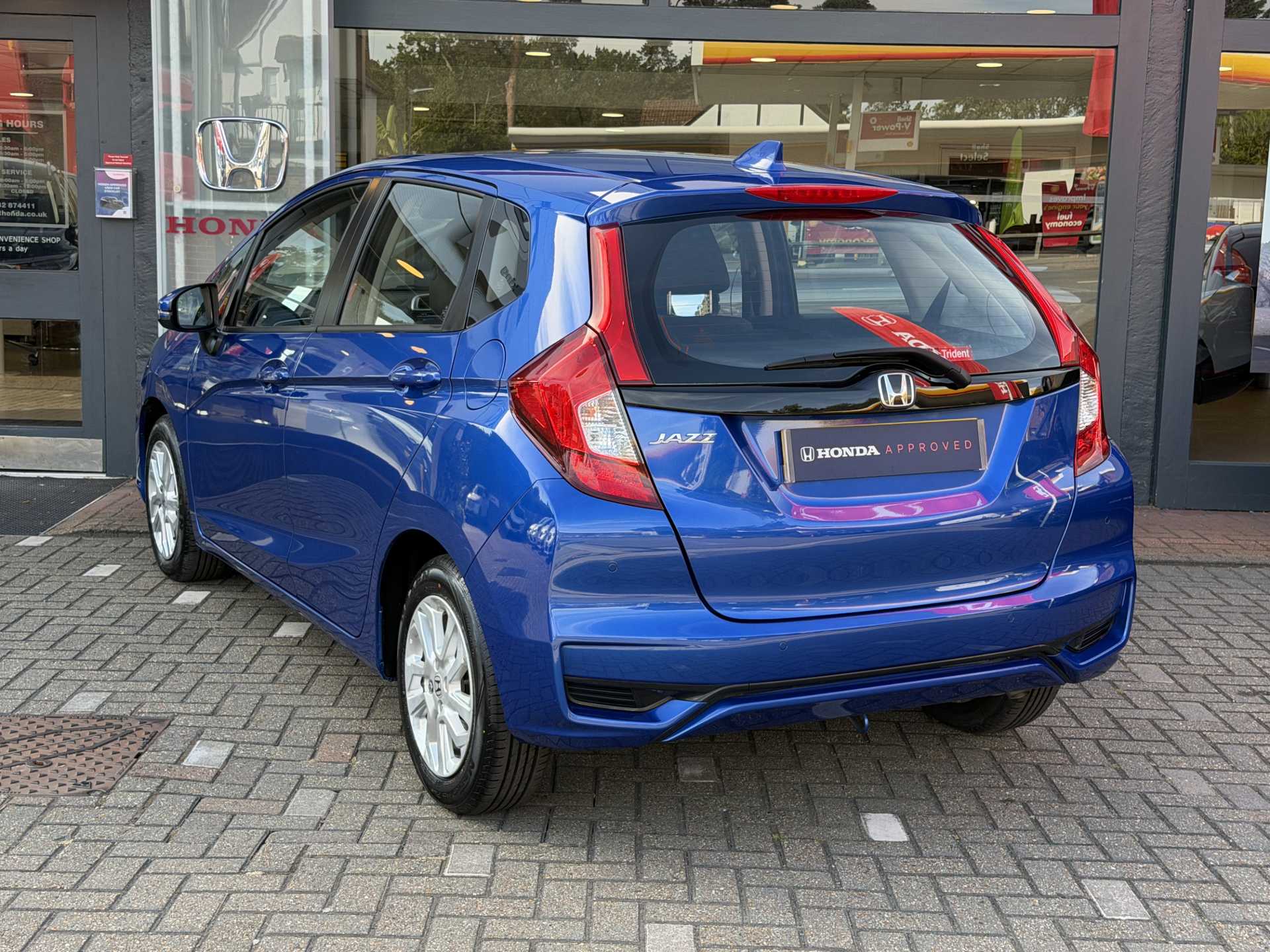 Honda Jazz 1.3 i-VTEC SE Navi 5dr CVT - Image 3
