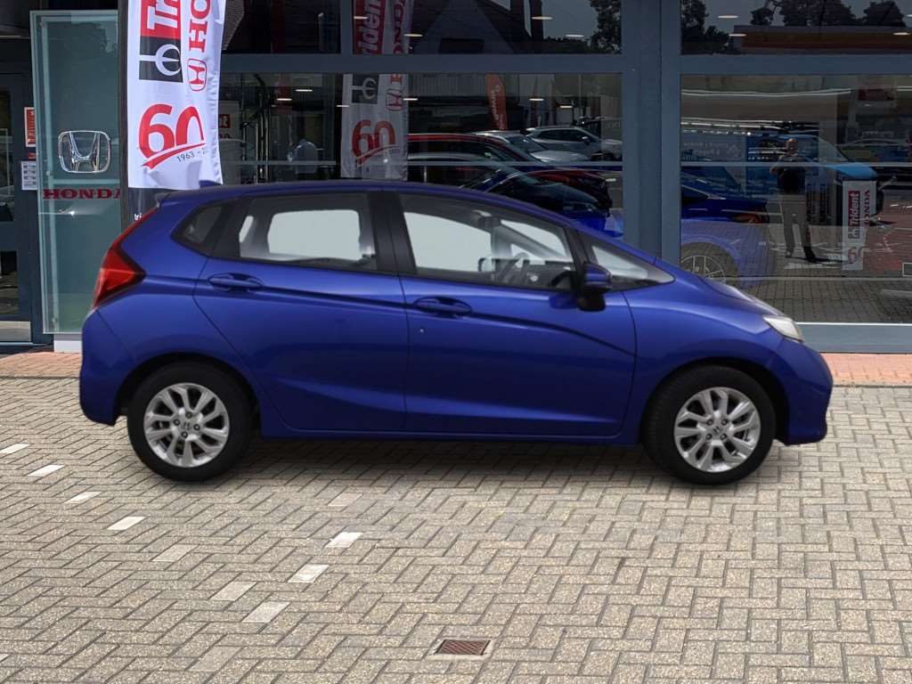 Honda Jazz 1.3 i-VTEC SE Navi 5dr CVT - Image 5