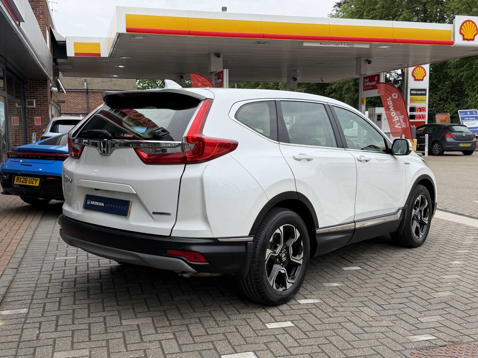 Honda CR-V 2.0 i-MMD Hybrid SE 2WD 5dr eCVT - Image 12