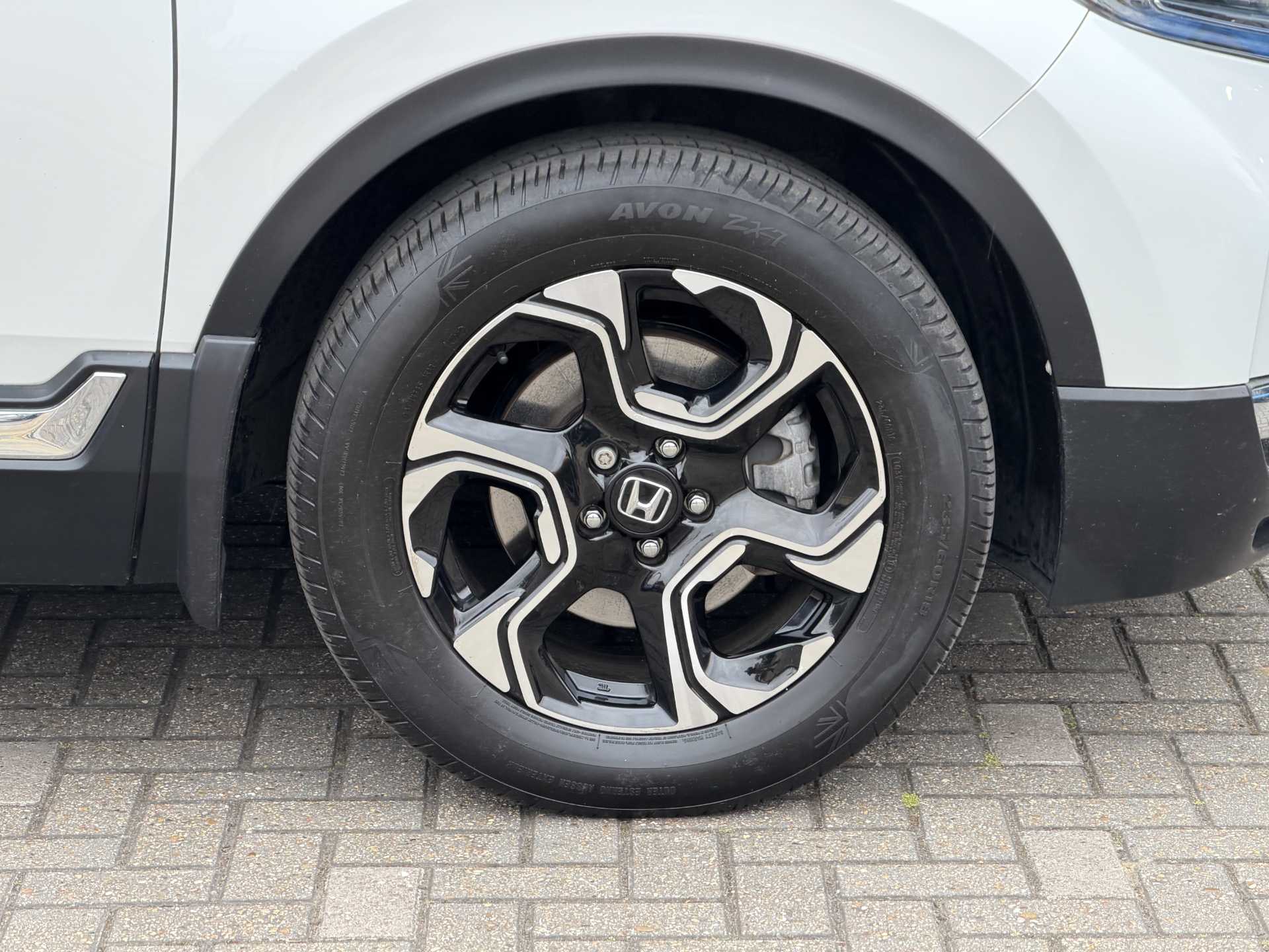 Honda CR-V 2.0 i-MMD Hybrid SE 2WD 5dr eCVT - Image 9