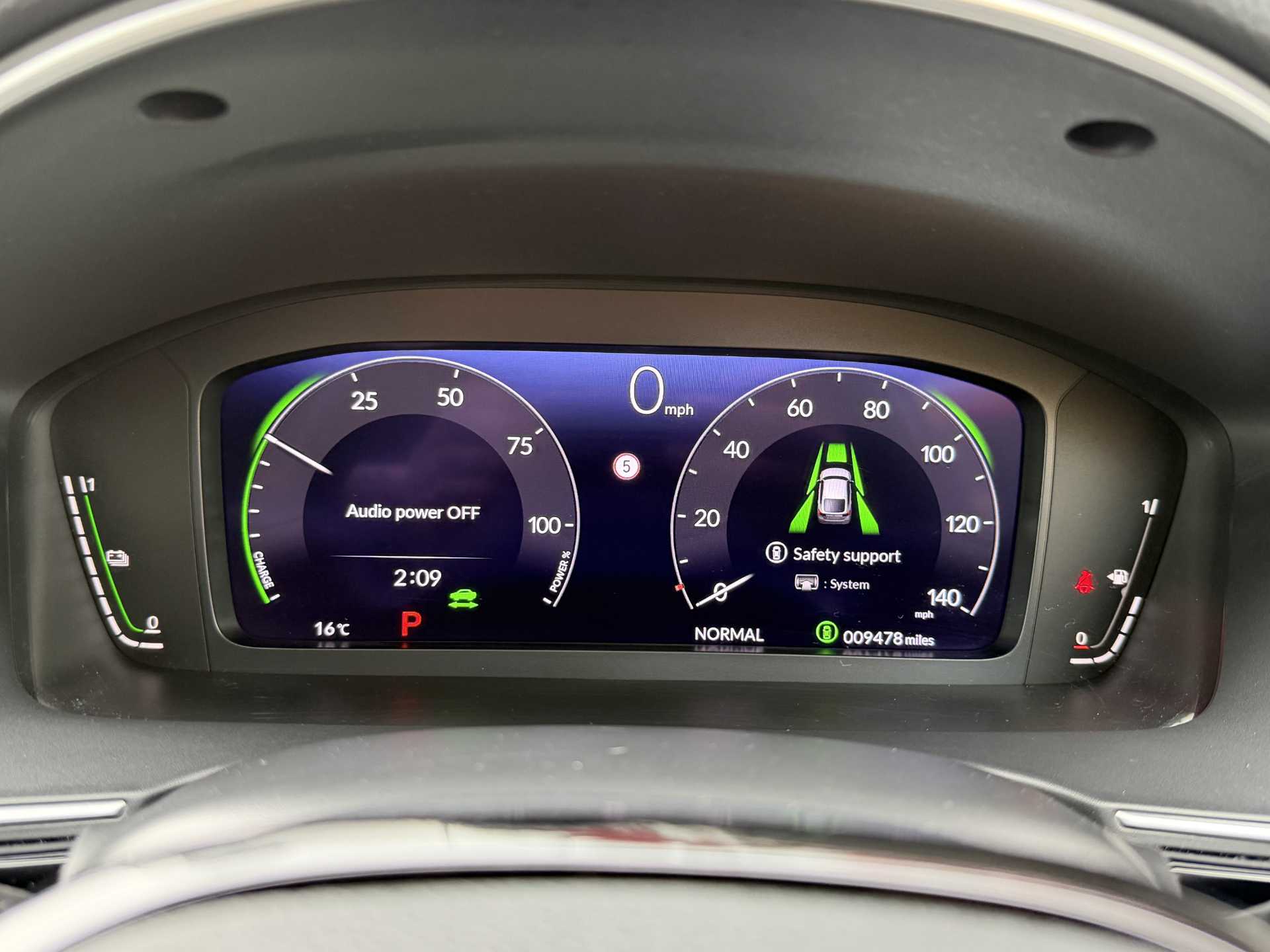 Honda Civic 2.0 eHEV Advance 5dr CVT - Image 11