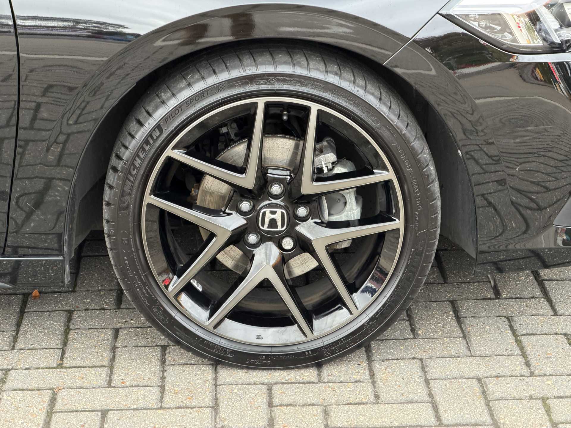 Honda Civic 2.0 eHEV Advance 5dr CVT - Image 9