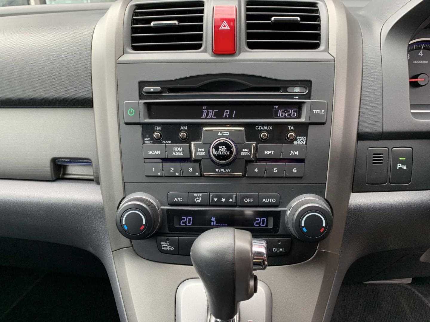 Honda CR-V 2.0 i-VTEC SE+ 5dr Auto - Image 14