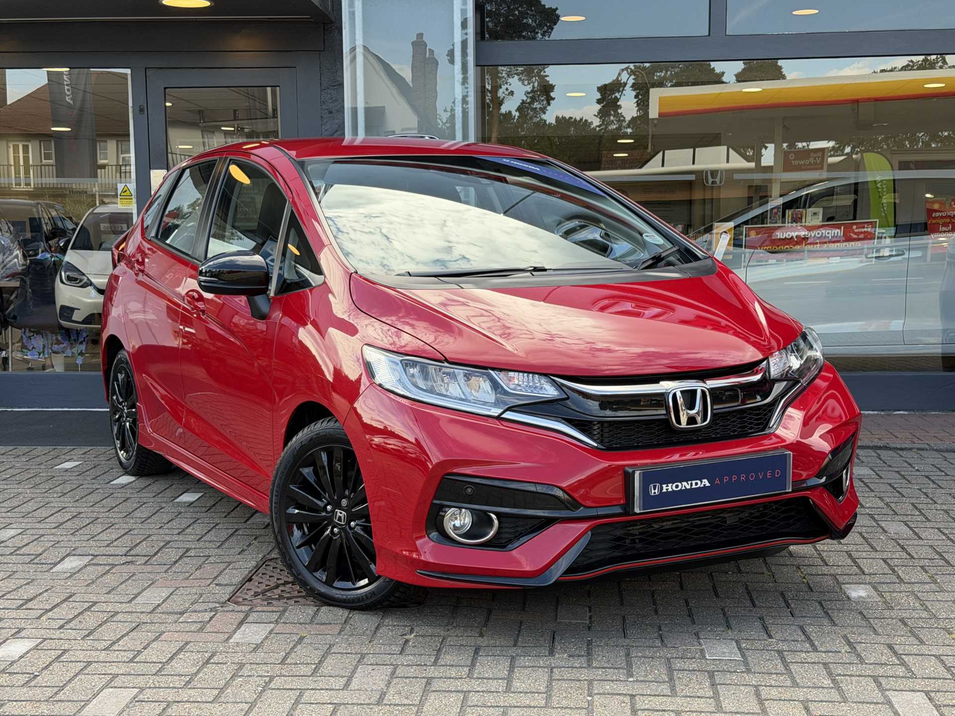 Honda Jazz 1.5 i-VTEC Sport 5dr - Image 1