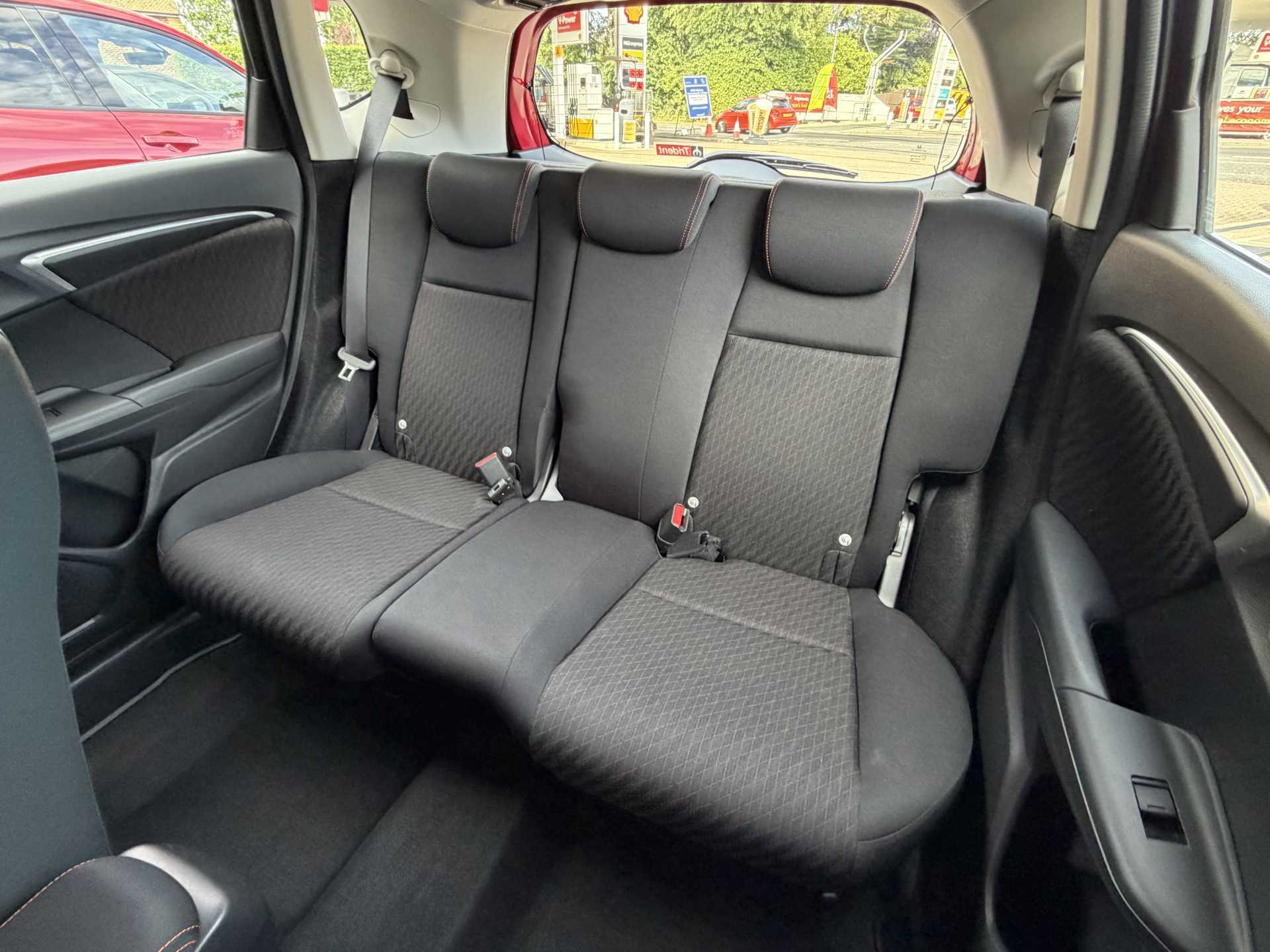 Honda Jazz 1.5 i-VTEC Sport 5dr - Image 8