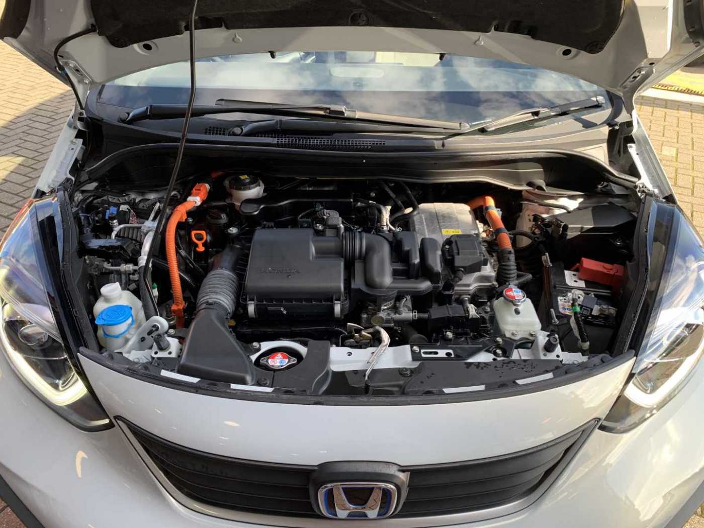 Honda Jazz 1.5 i-MMD Hybrid Crosstar EX 5dr eCVT - Image 20