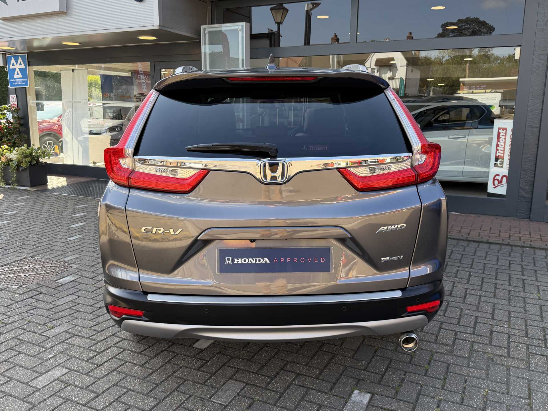 Honda CR-V 2.0 i-MMD Hybrid EX 5dr eCVT - Image 7