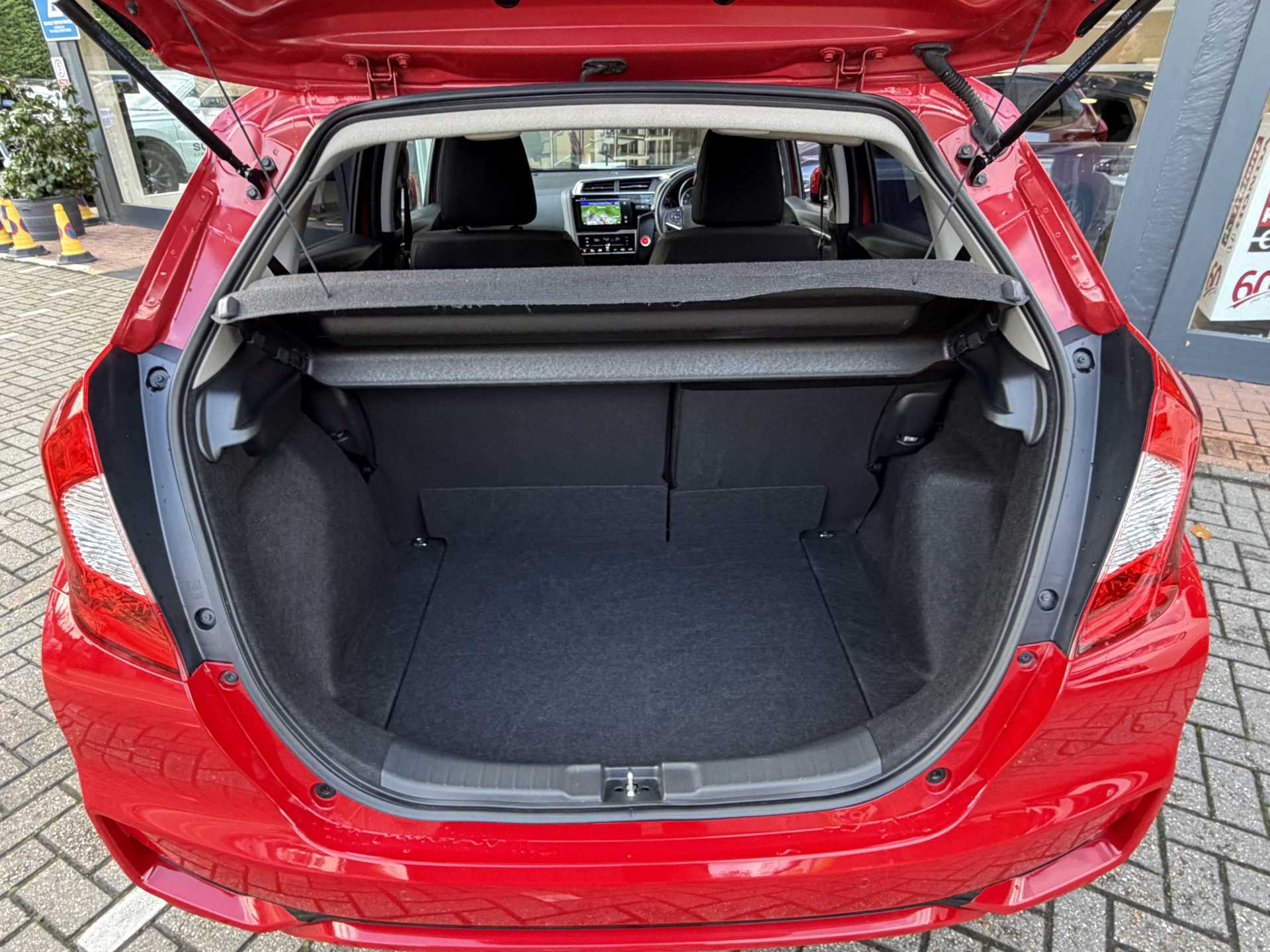 Honda Jazz 1.3 i-VTEC EX Navi 5dr CVT - Image 13