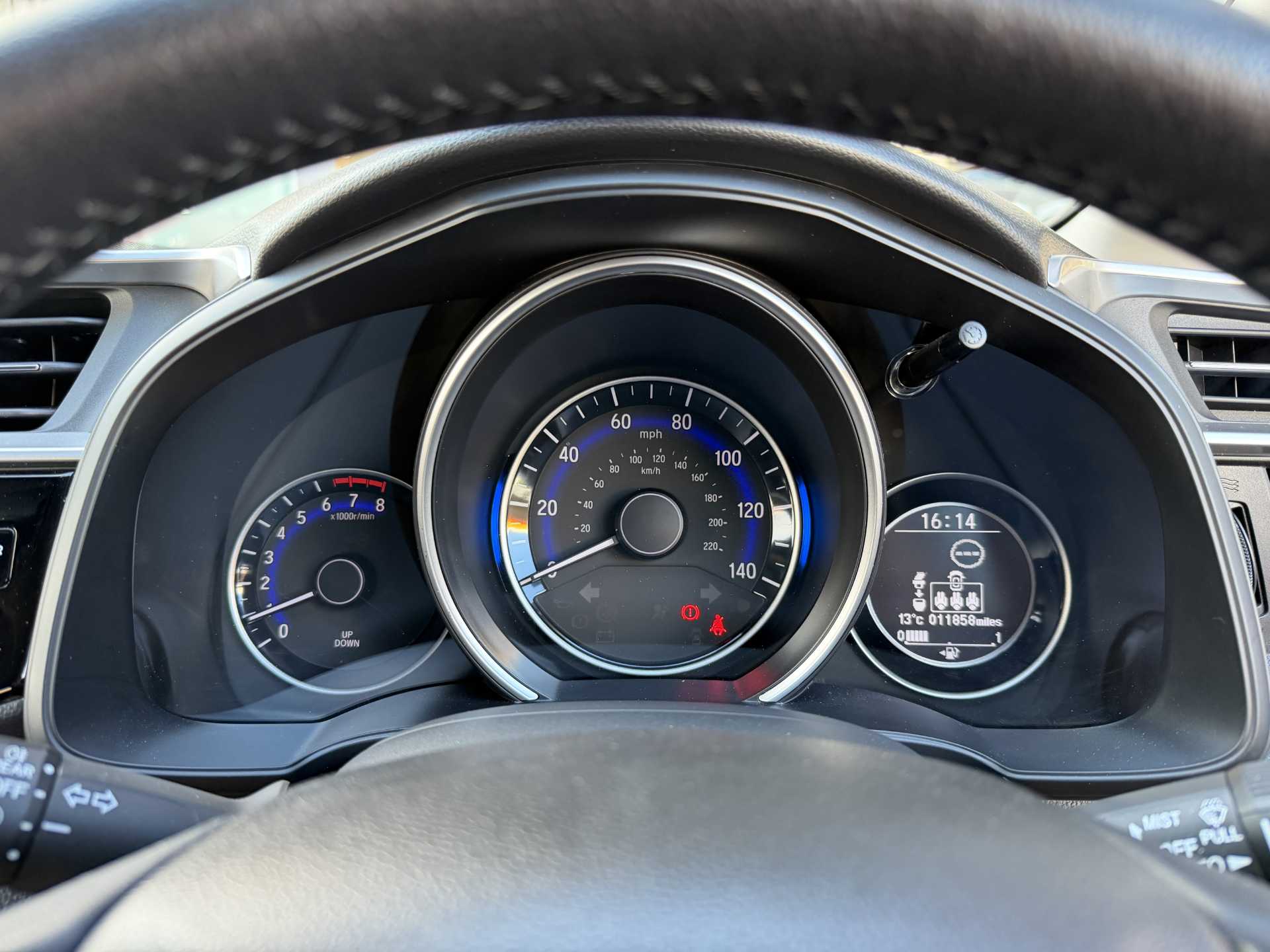 Honda Jazz 1.3 i-VTEC EX 5dr - Image 11