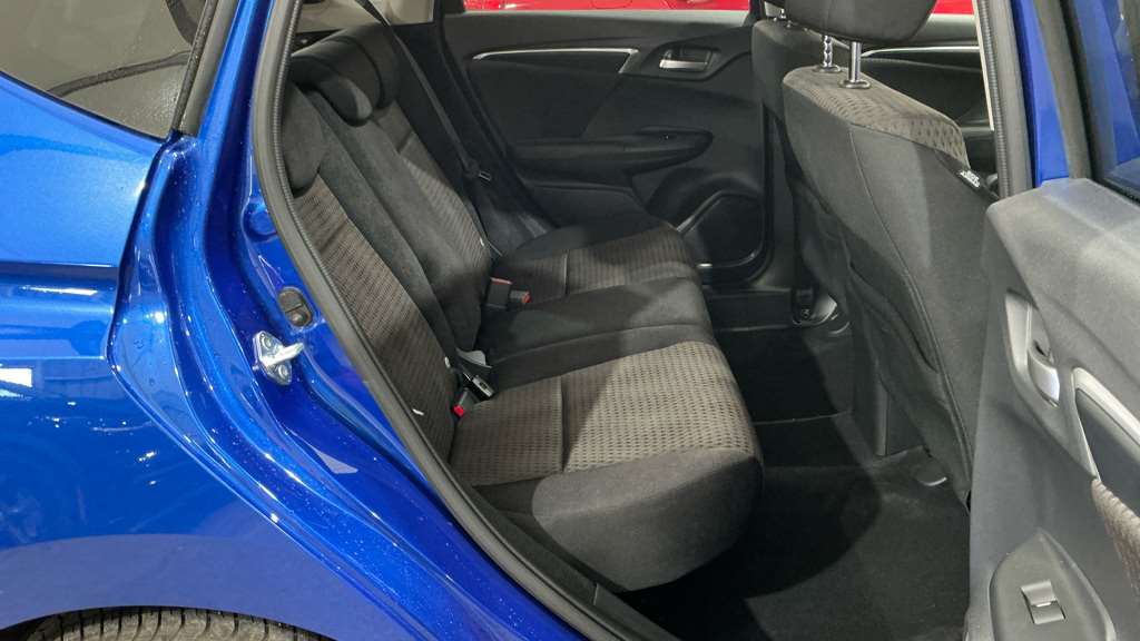 Honda Jazz 1.3 i-VTEC EX 5dr - Image 8