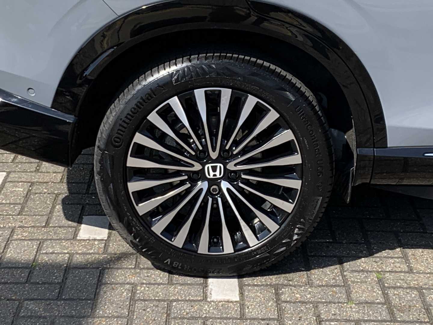 Honda e-Ny1 150kW Advance 69kWh 5dr Auto - Image 9