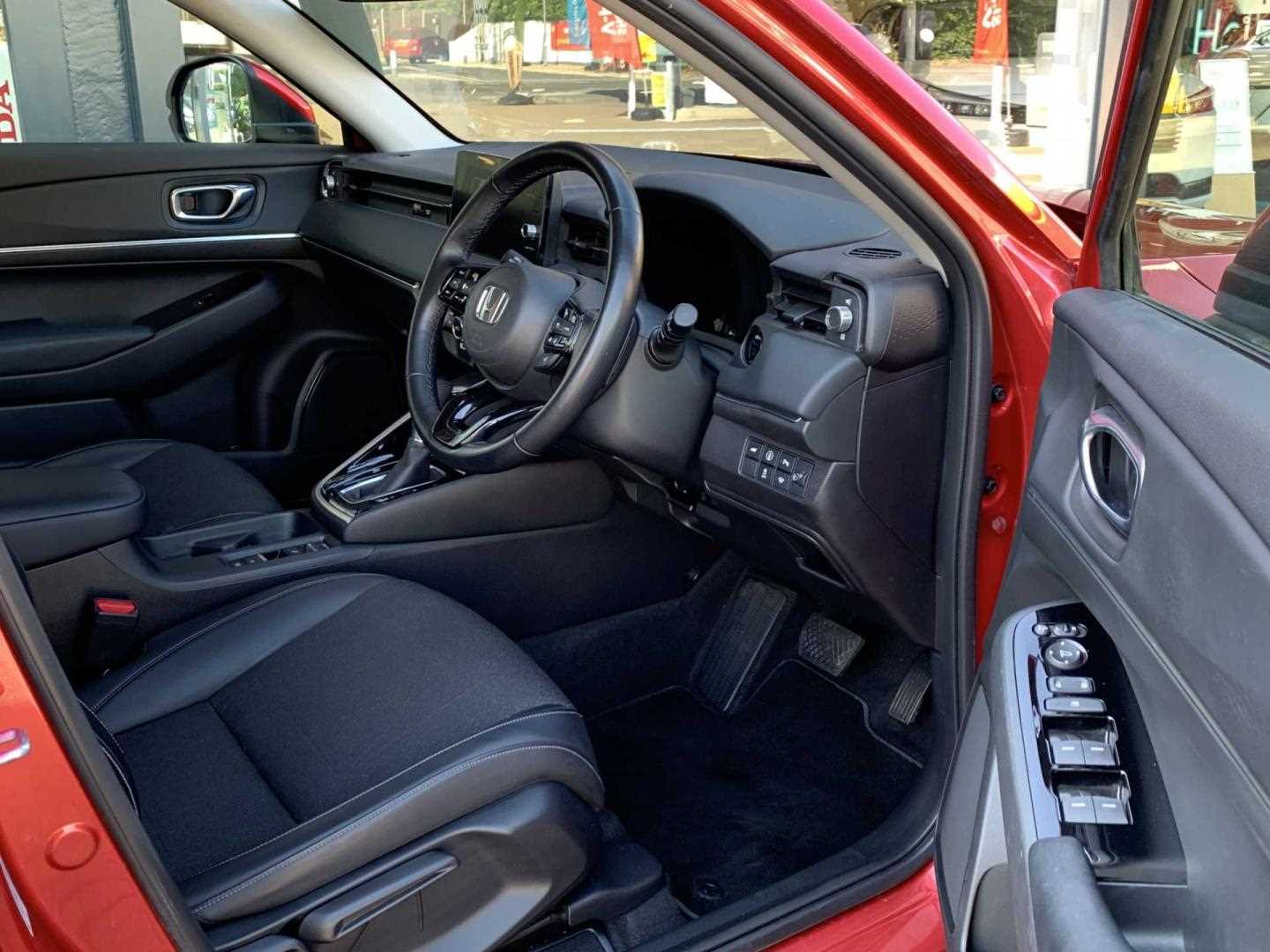 Honda HR-V 1.5 eHEV Advance 5dr CVT - Image 15