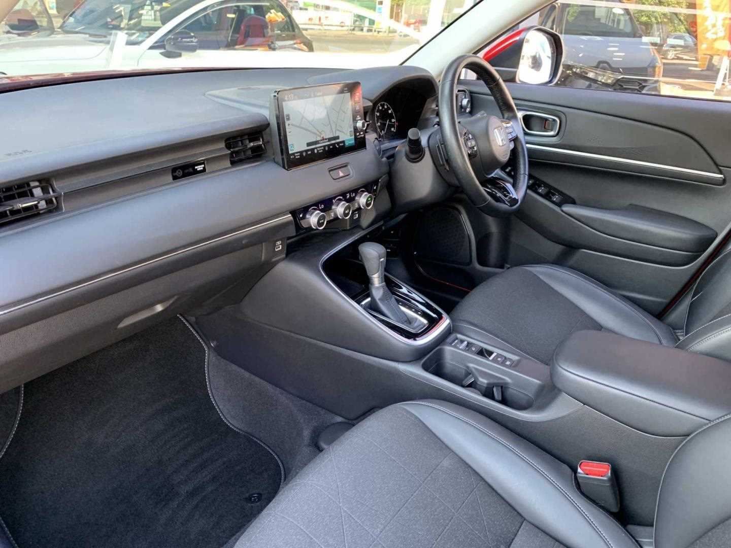 Honda HR-V 1.5 eHEV Advance 5dr CVT - Image 2