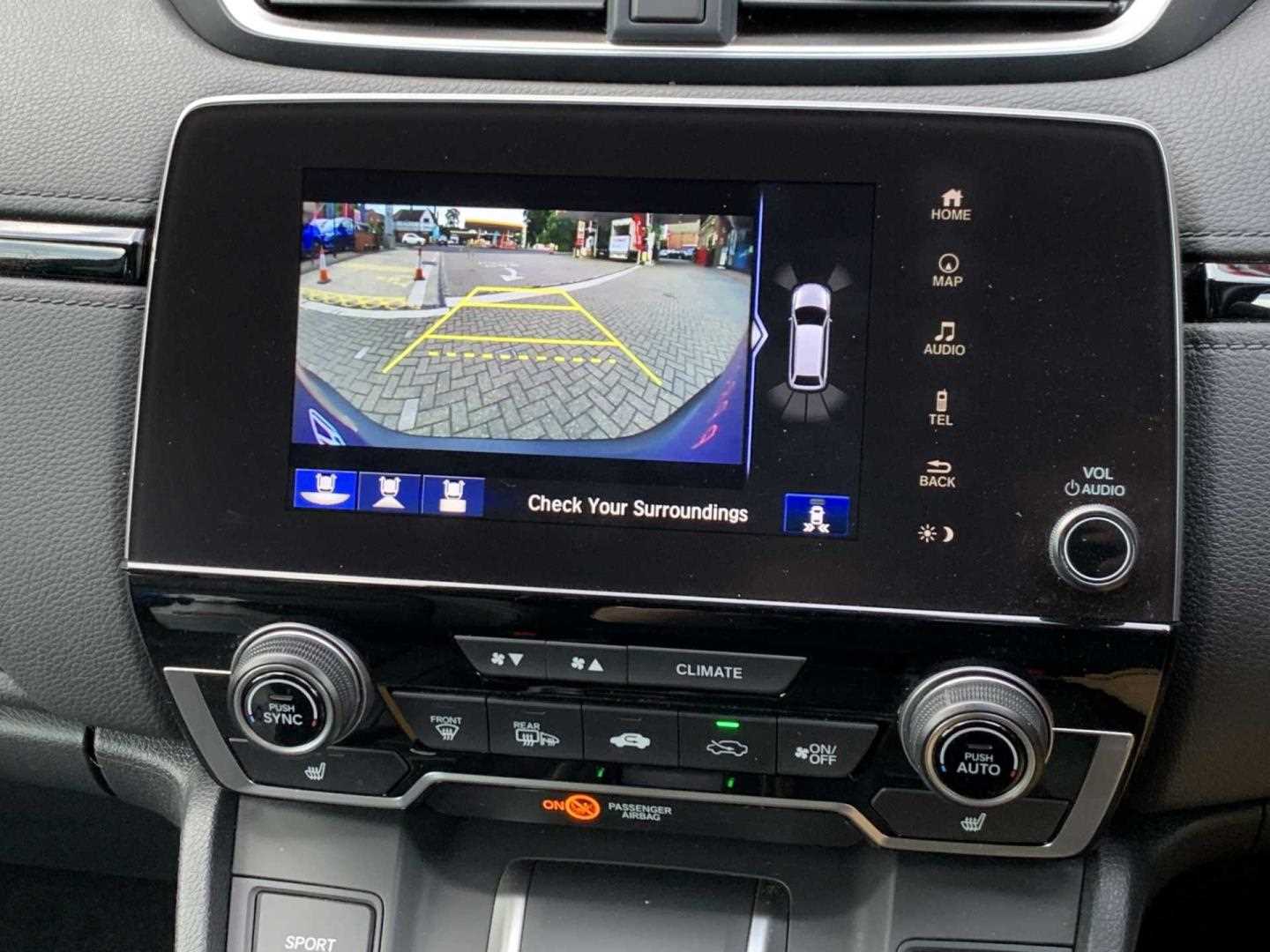 Honda CR-V 2.0 i-MMD Hybrid EX 5dr eCVT - Image 14