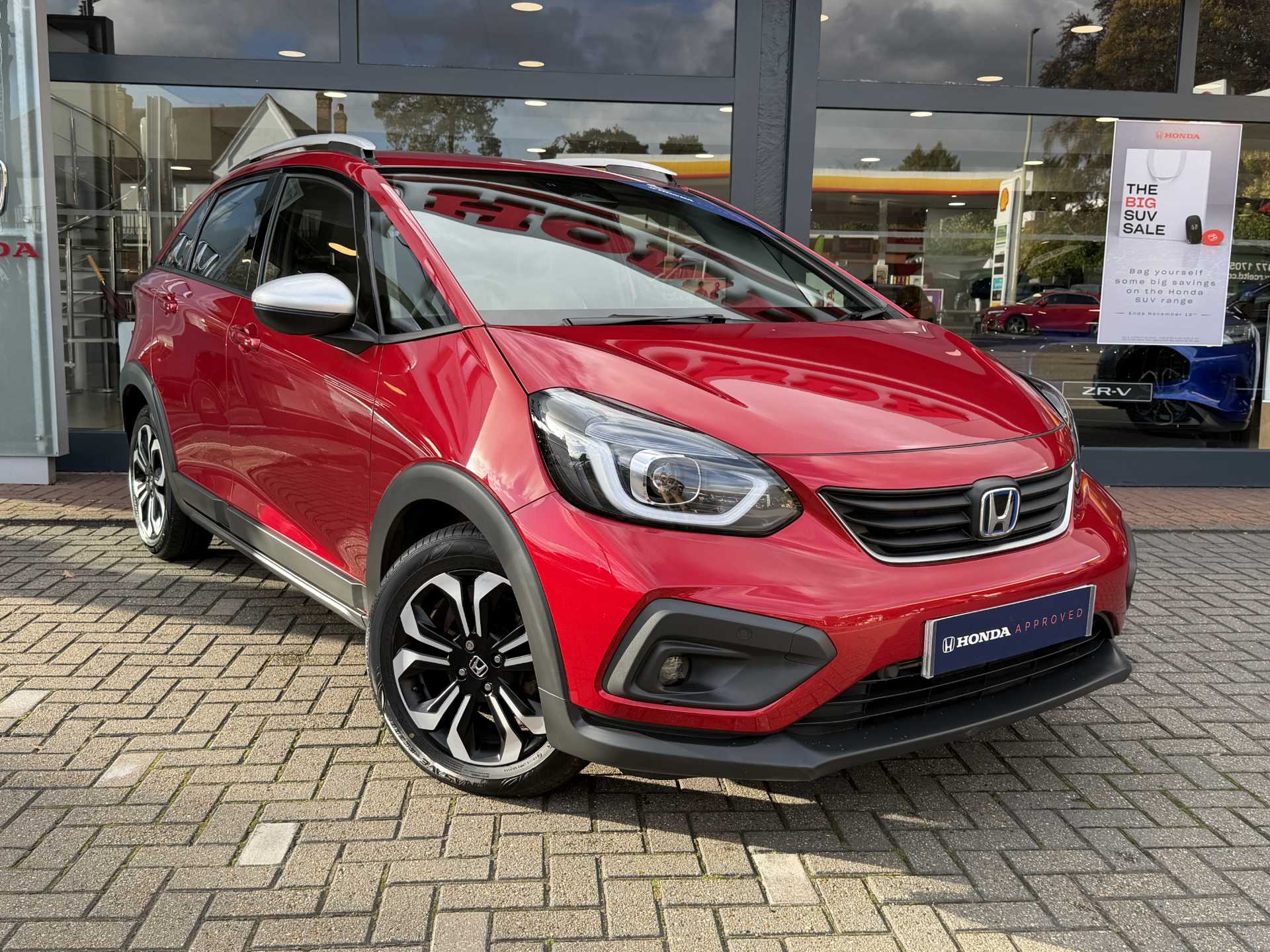 Honda Jazz 1.5 i-MMD Hybrid Crosstar EX 5dr eCVT - Image 1