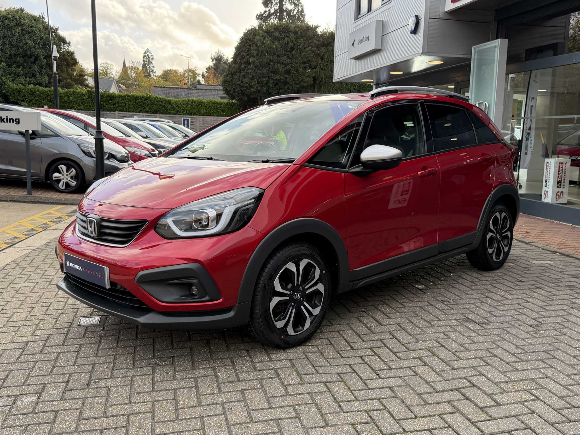 Honda Jazz 1.5 i-MMD Hybrid Crosstar EX 5dr eCVT - Image 10