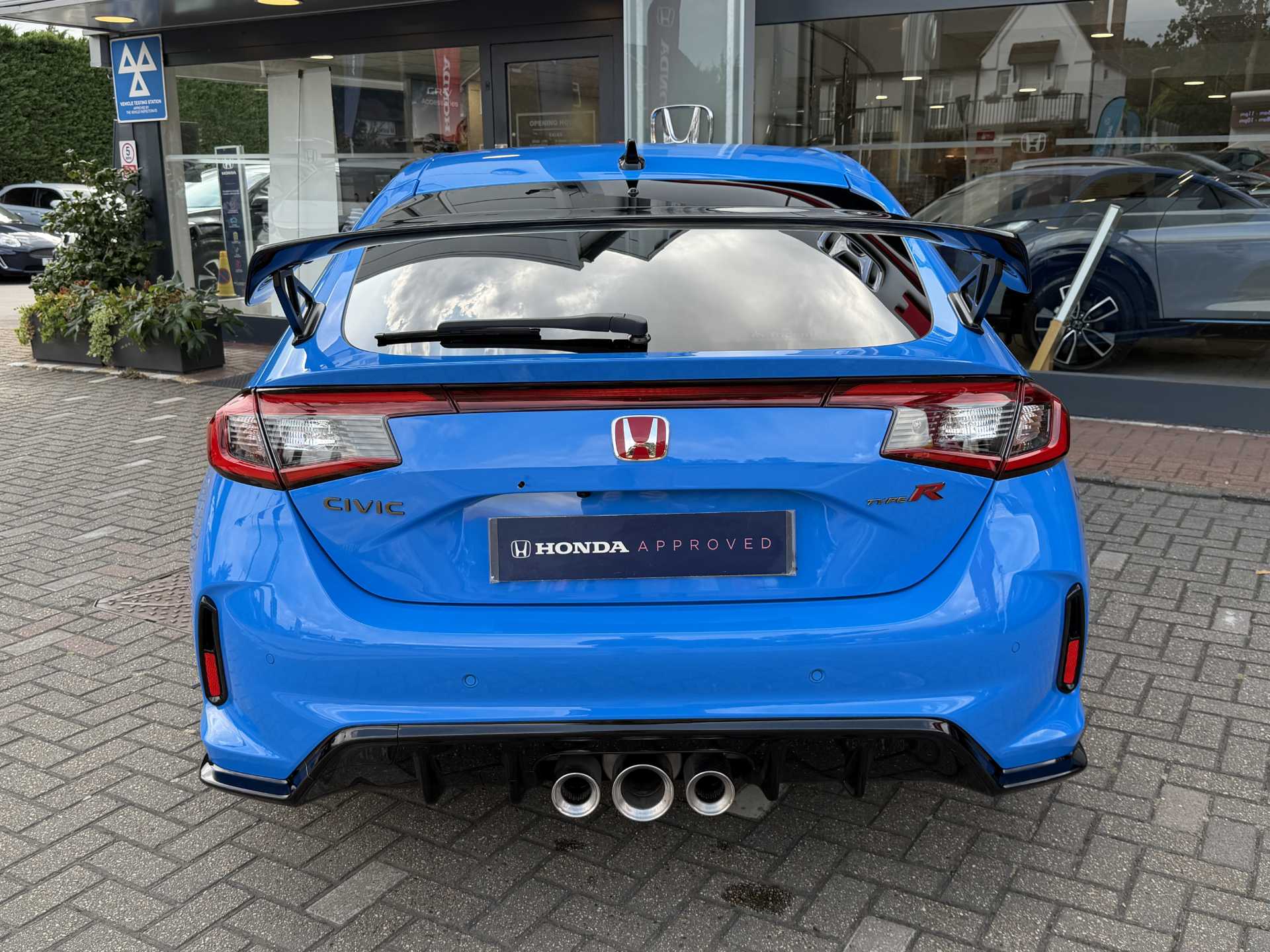 Honda Civic 2.0 VTEC Turbo Type R 5dr — image 7