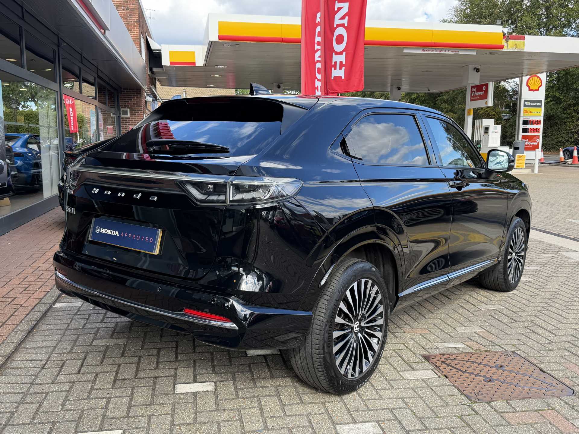 Honda e-Ny1 150kW Elegance 69kWh 5dr Auto — image 12