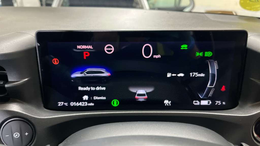 Honda e-Ny1 150kW Elegance 69kWh 5dr Auto — image 9