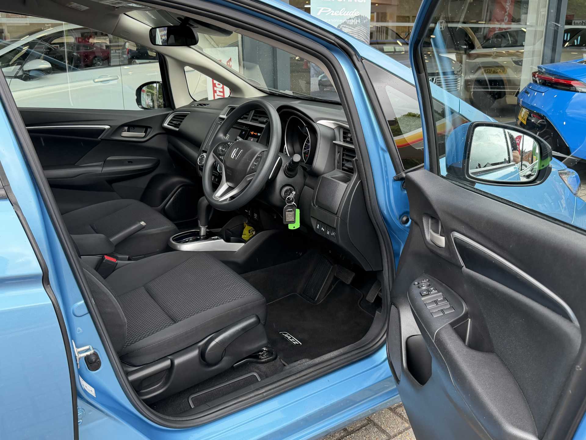 Honda Jazz 1.3 i-VTEC SE Navi 5dr CVT - Image 15