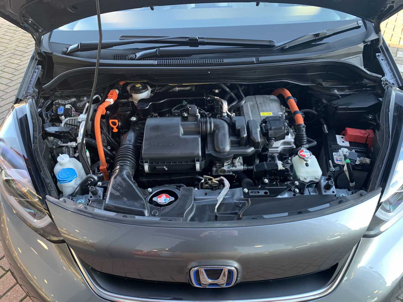 Honda Jazz 1.5 i-MMD Hybrid EX 5dr eCVT - Image 20
