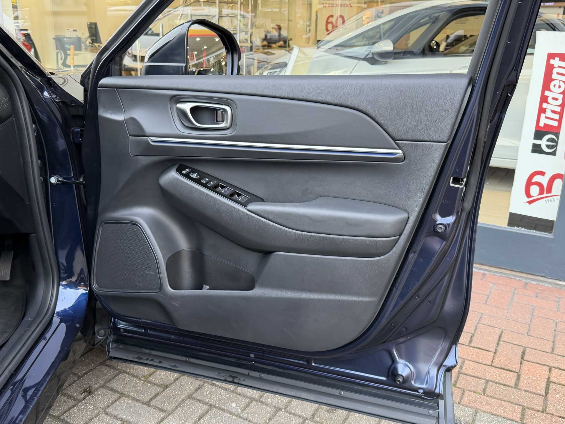 Honda e-Ny1 150kW Advance 69kWh 5dr Auto - Image 17