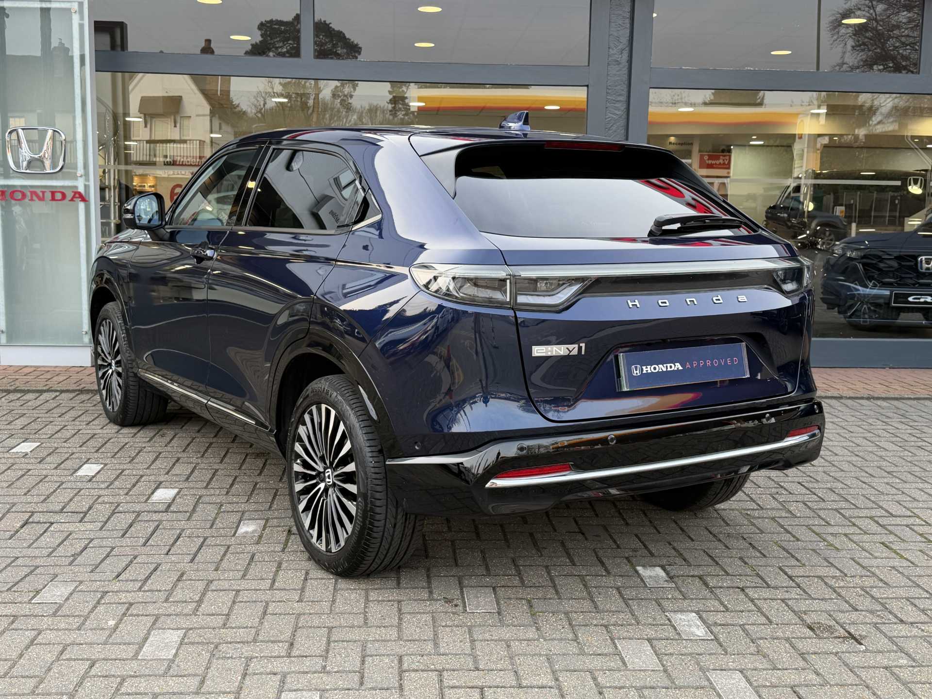 Honda e-Ny1 150kW Advance 69kWh 5dr Auto - Image 3