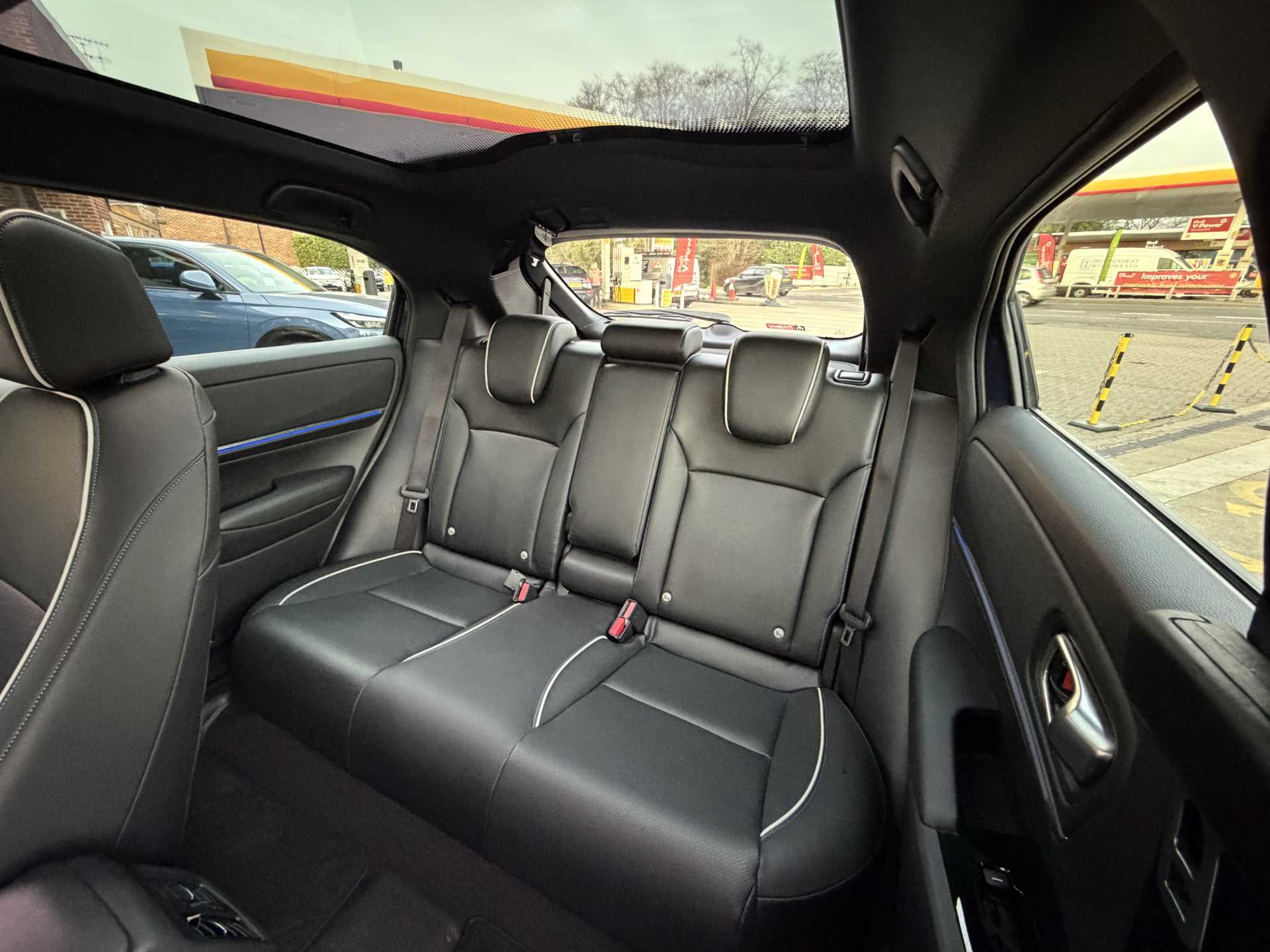 Honda e-Ny1 150kW Advance 69kWh 5dr Auto - Image 8