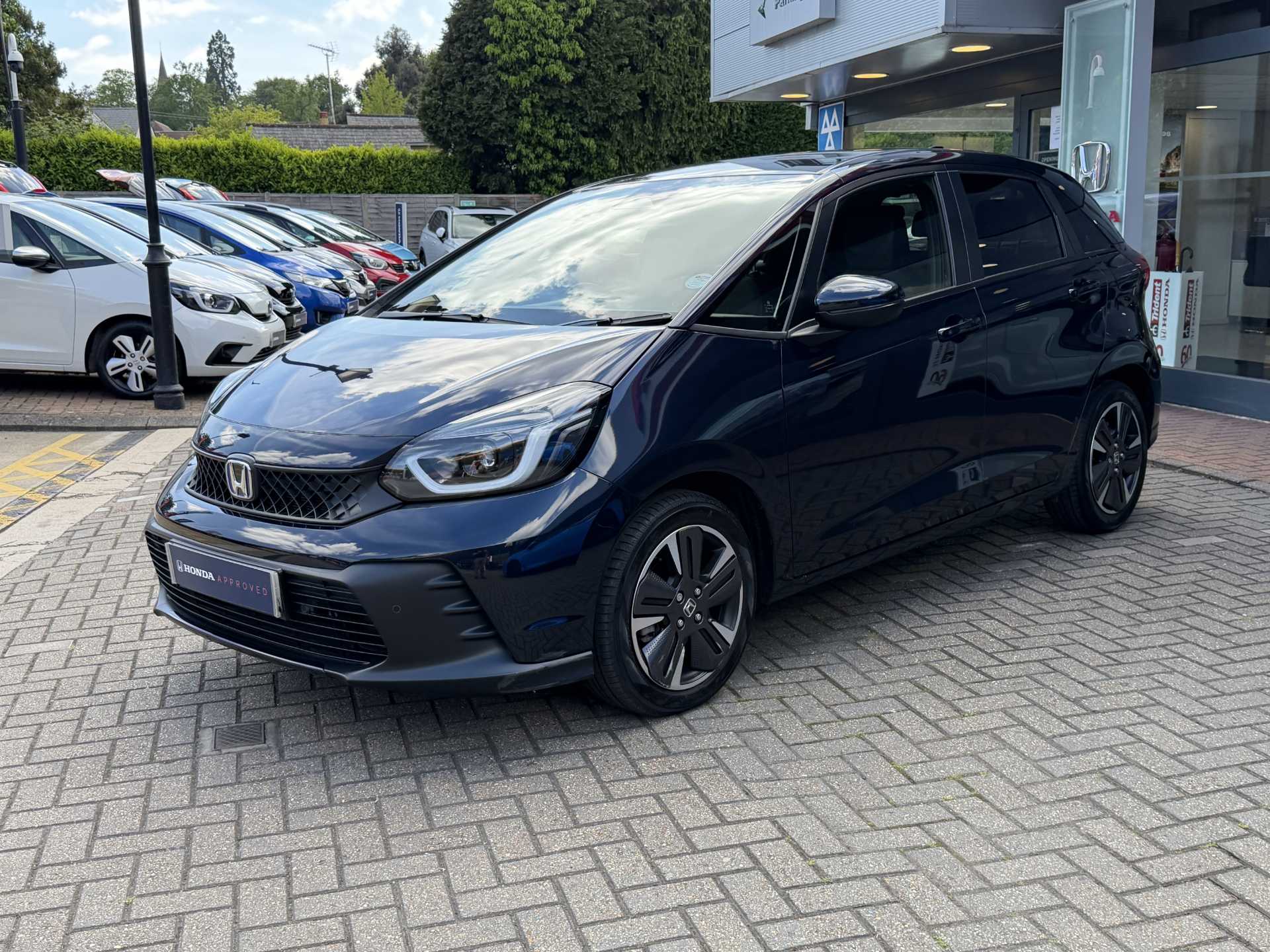 Honda Jazz 1.5 i-MMD Hybrid Advance 5dr eCVT - Image 10