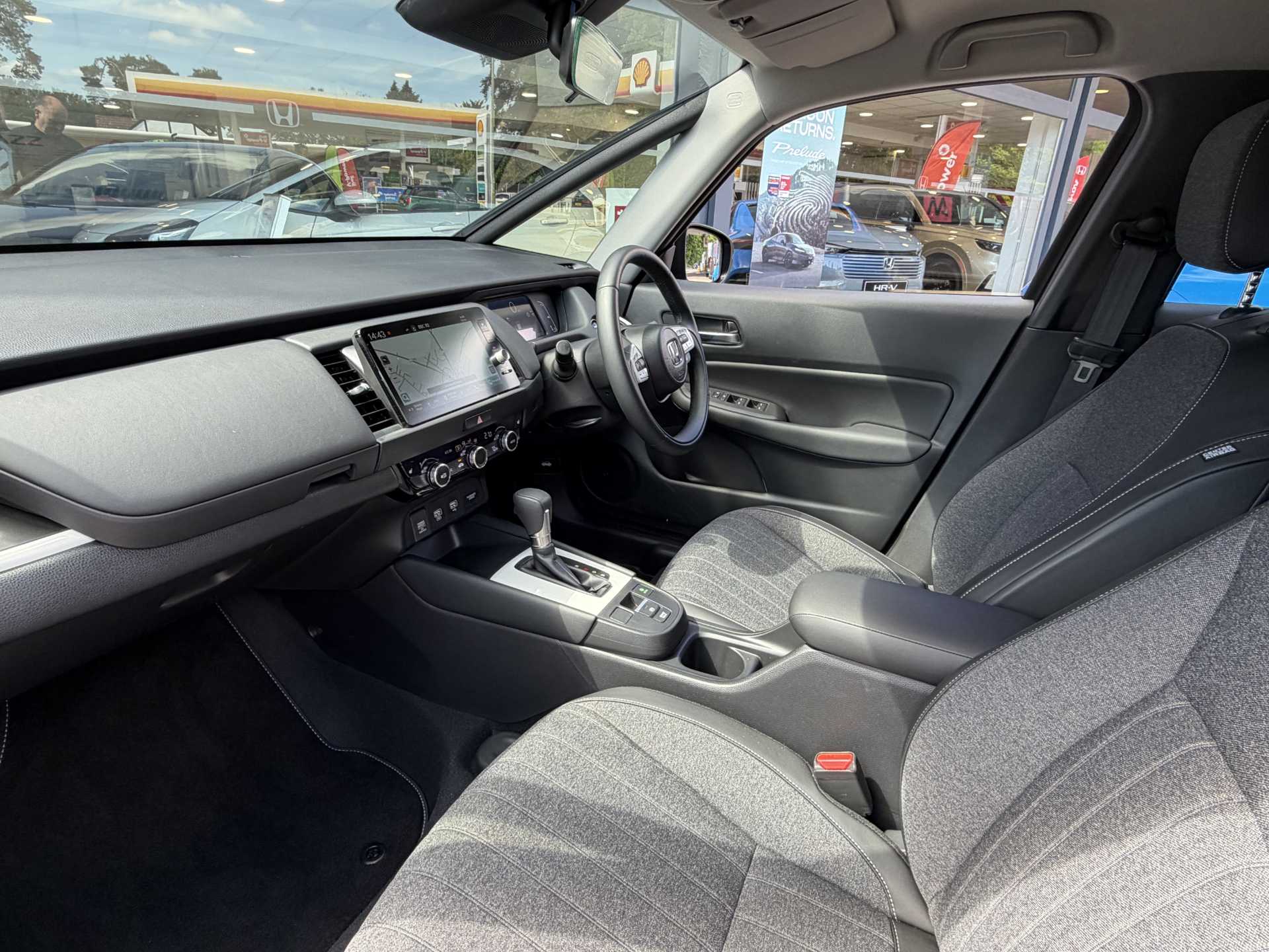 Honda Jazz 1.5 i-MMD Hybrid Advance 5dr eCVT - Image 2