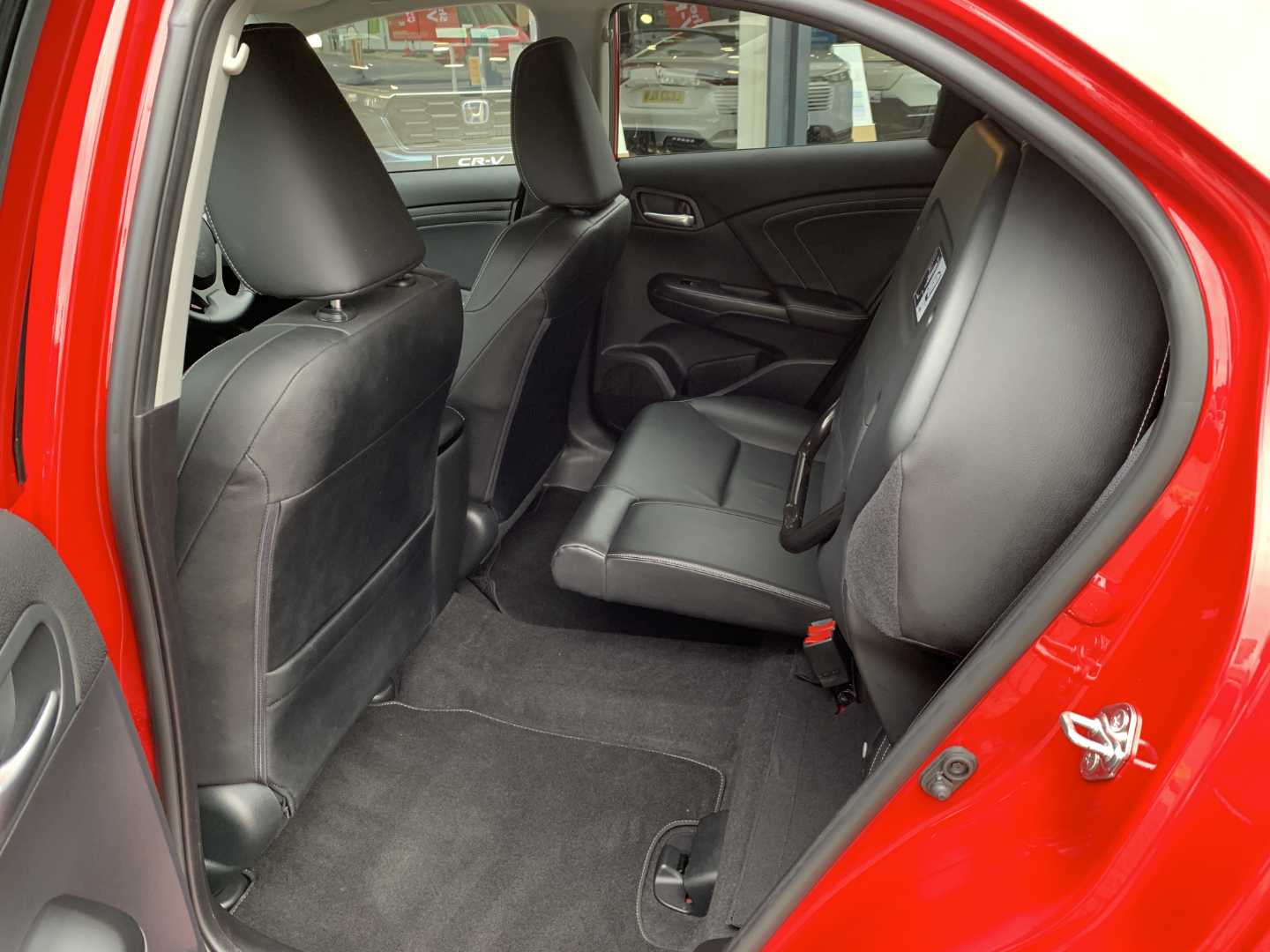 Honda CIVIC 1.8 i-VTEC SR 5dr Auto [DASP] - Image 18