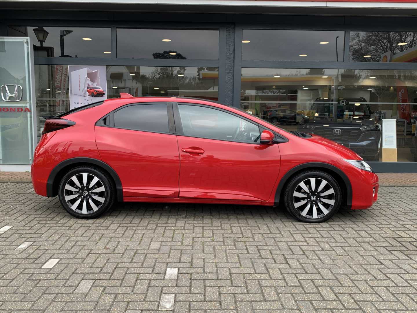 Honda CIVIC 1.8 i-VTEC SR 5dr Auto [DASP] - Image 5