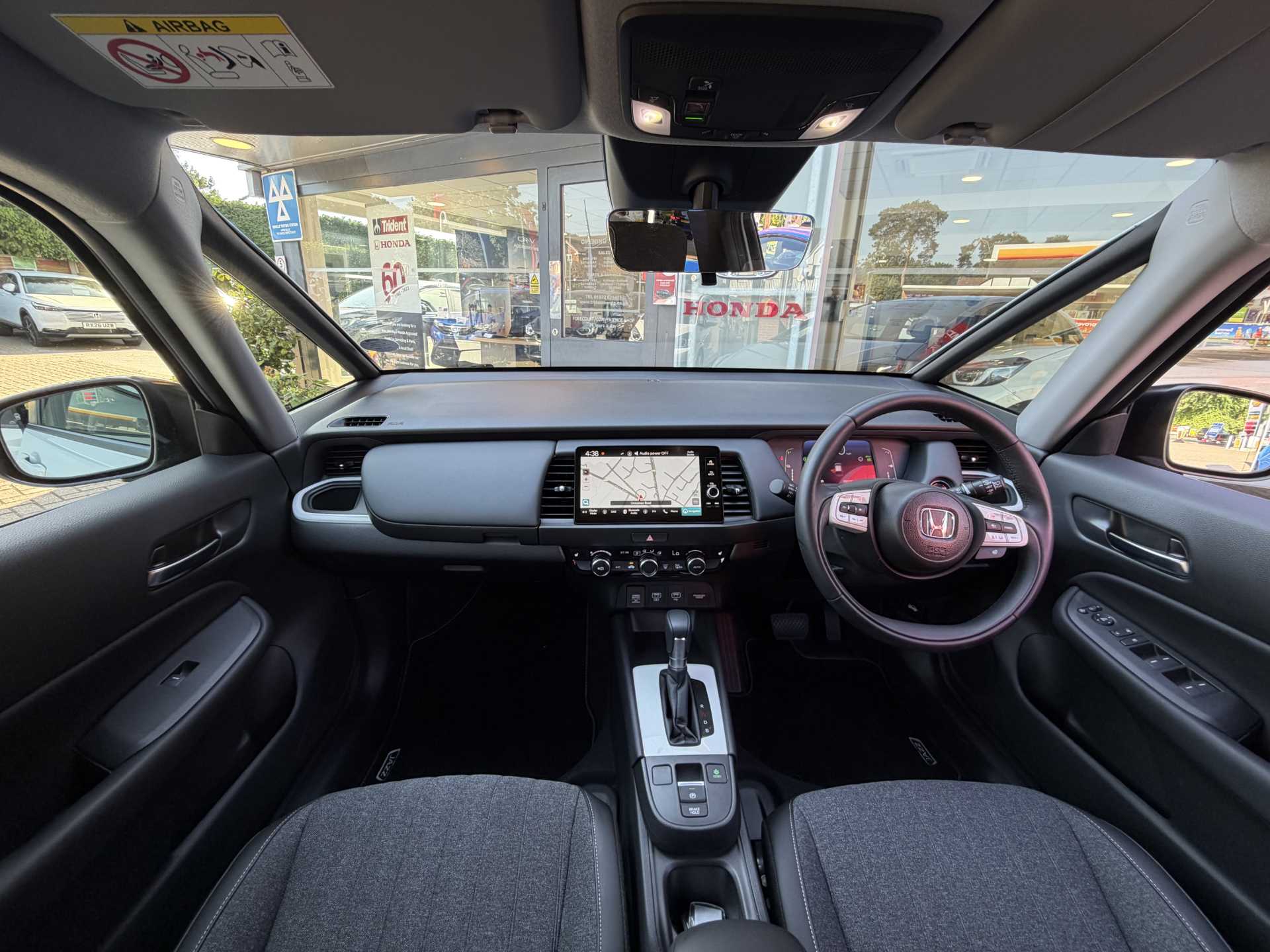 Honda Jazz 1.5 i-MMD Hybrid Advance 5dr eCVT - Image 4
