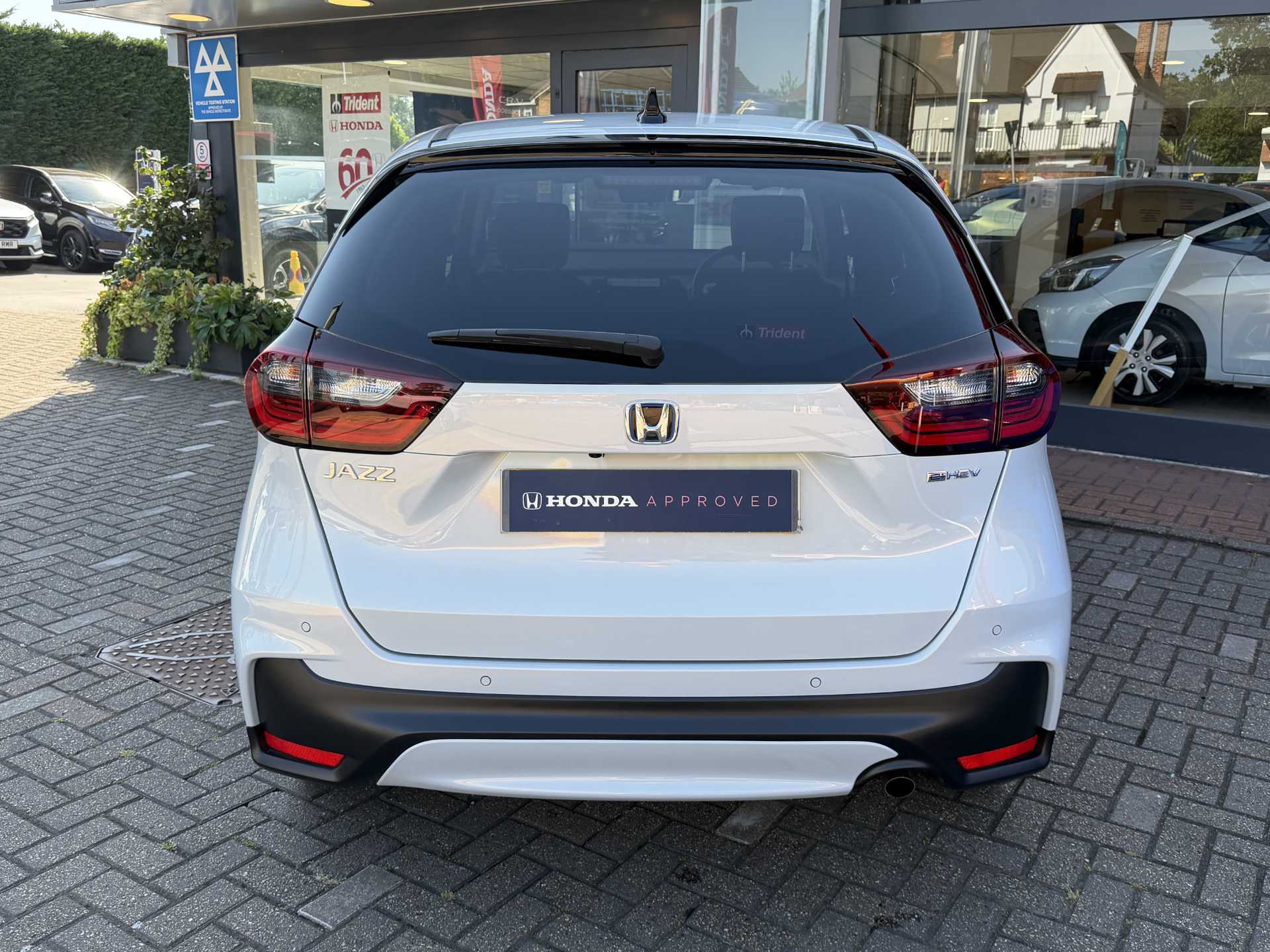 Honda Jazz 1.5 i-MMD Hybrid Advance 5dr eCVT - Image 7